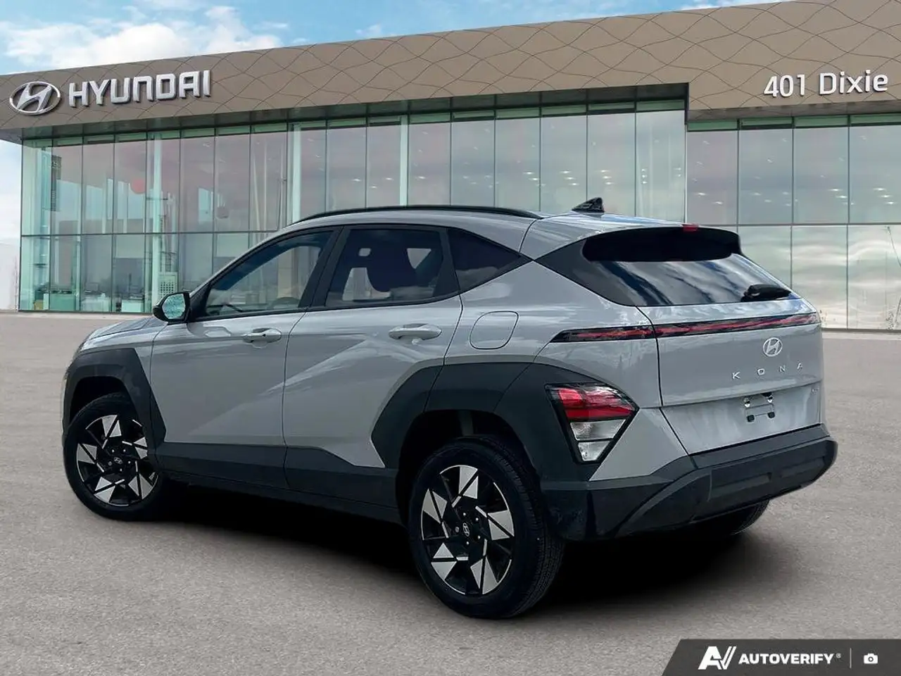 Hyundai KONA снимка Hyundai KONA