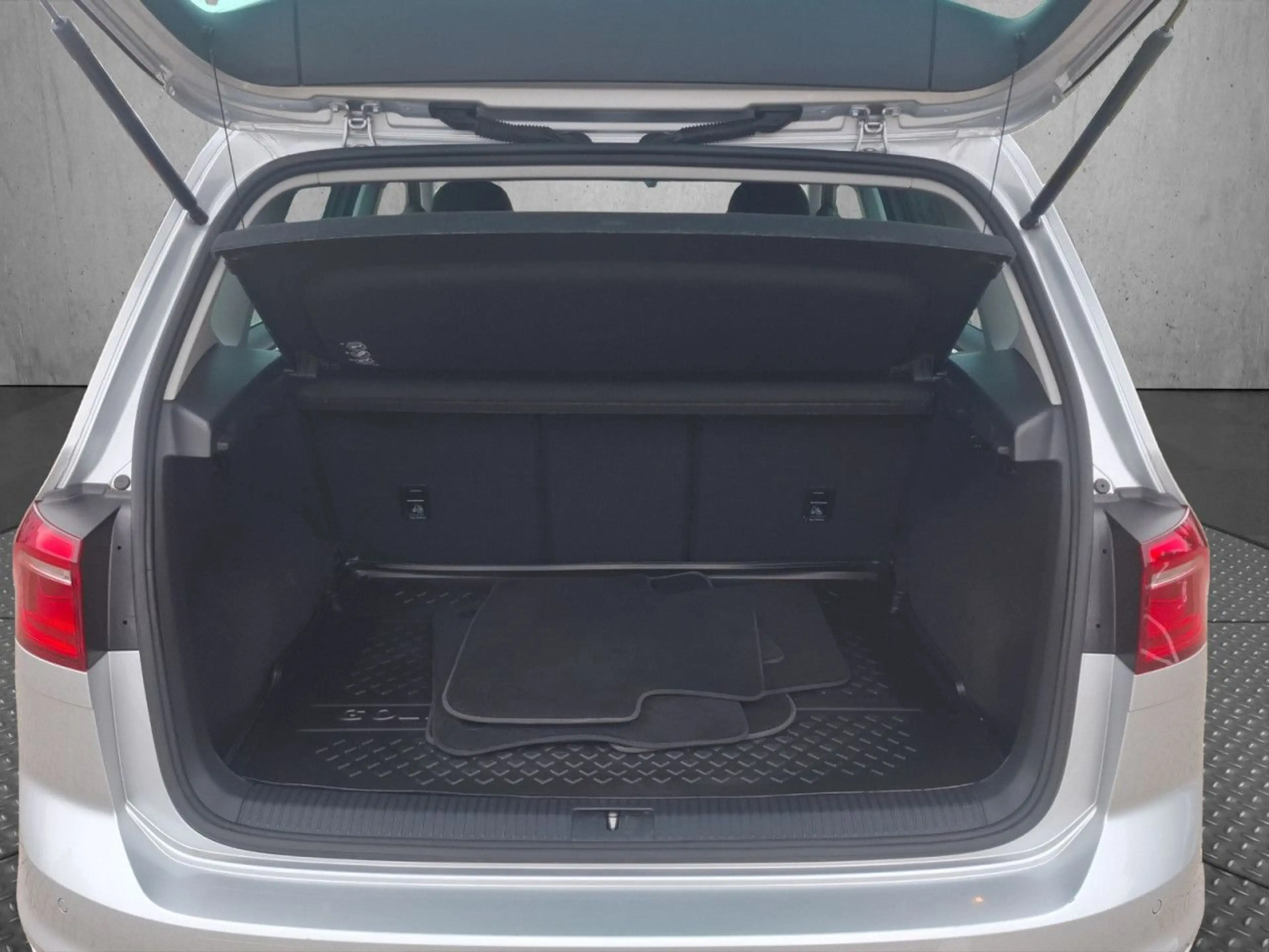 Volkswagen Golf Sportsvan Golf VII Sportsvan 1.4 TSI BMT Comfortline Navi — photo 8