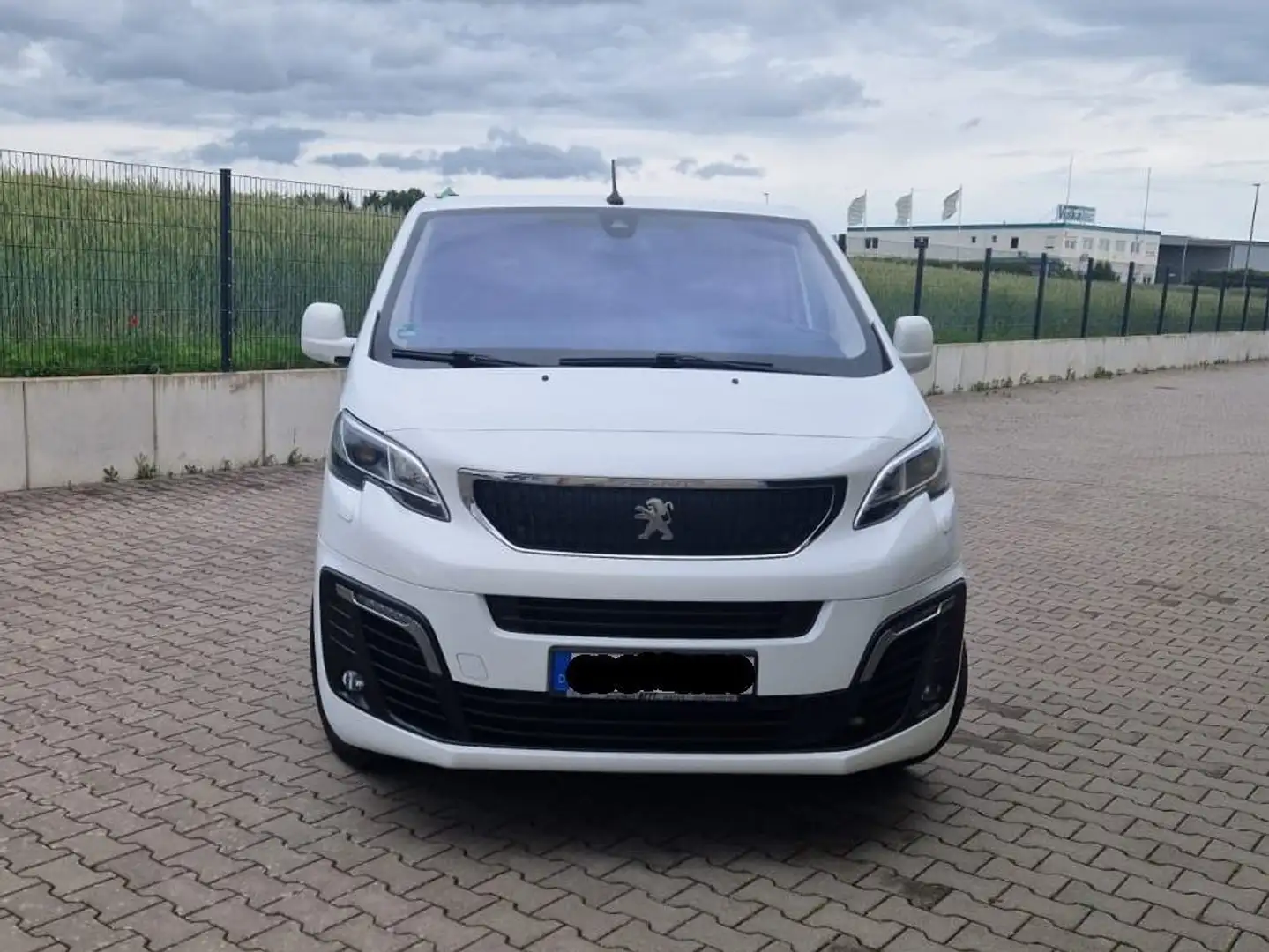 Peugeot Traveller Traveller L2 2.0 BlueHDi 180 EAT8 Allure Weiß - 1