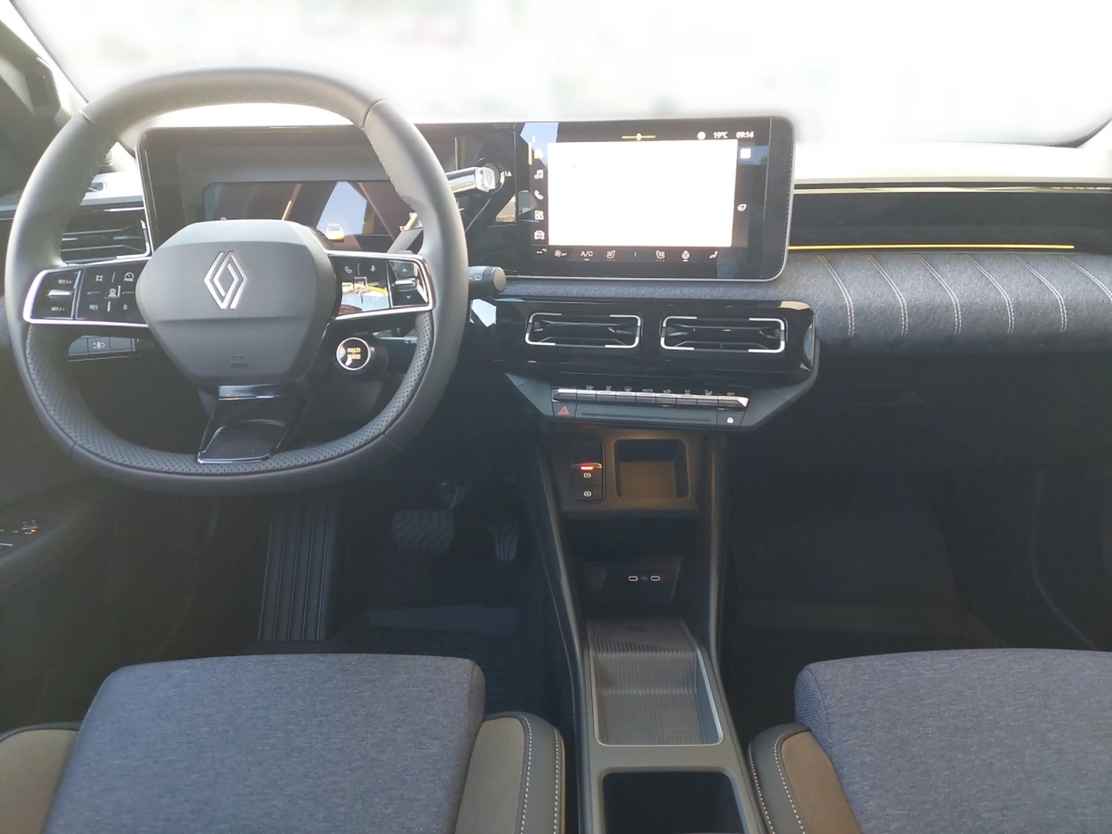 Renault R 5 RENAULT 5 E-TECH ELECTRIC Techno 150 PS comfort — photo 4