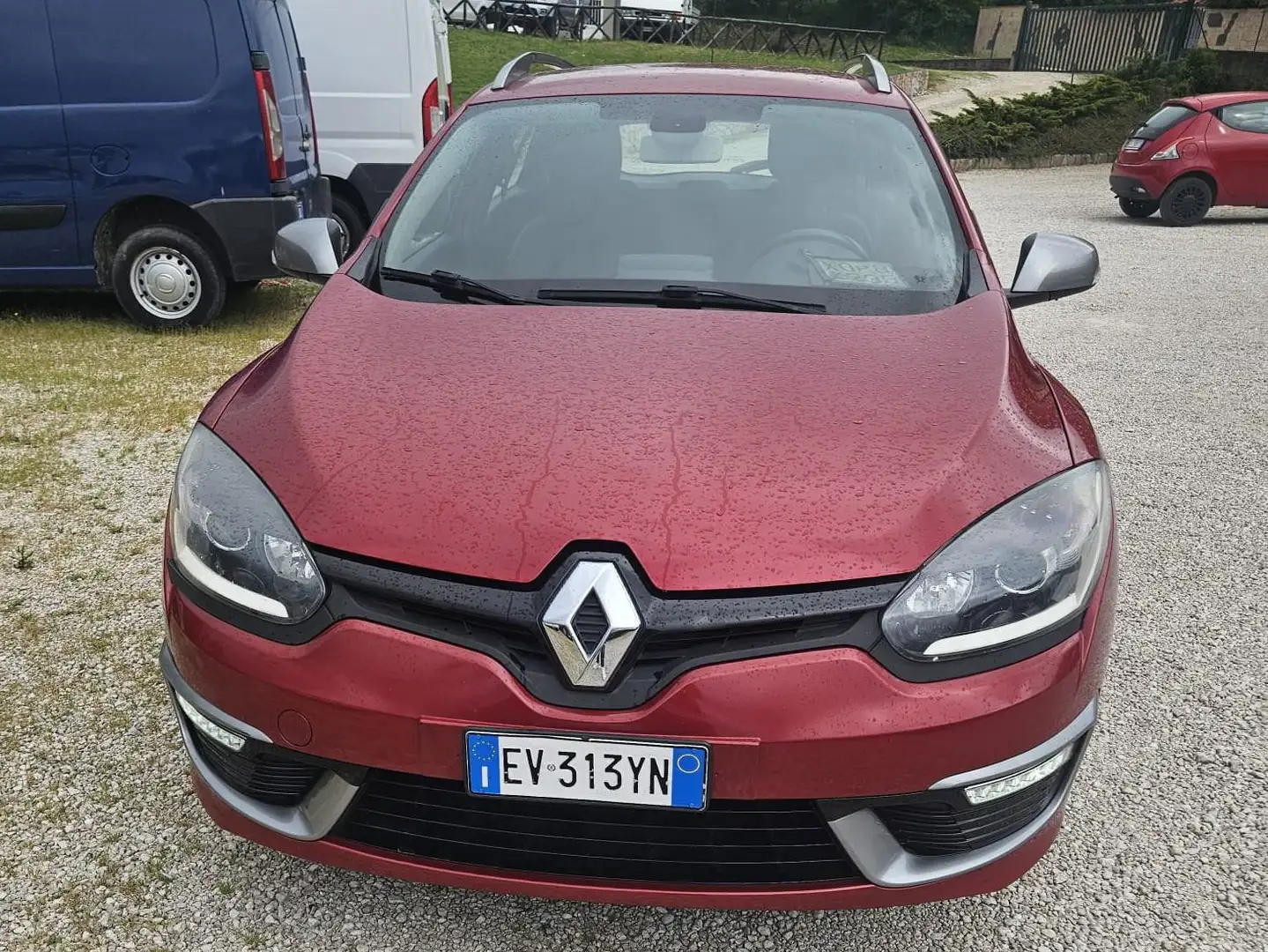 Renault Megane Megane SporTour 1.5 dci GT Style 110cv Rouge - 2