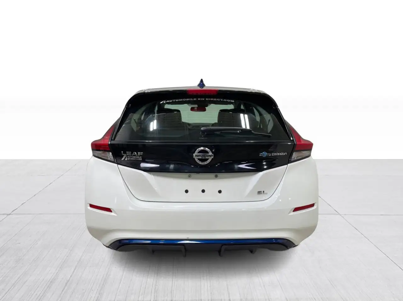 Nissan Leaf снимка Nissan Leaf