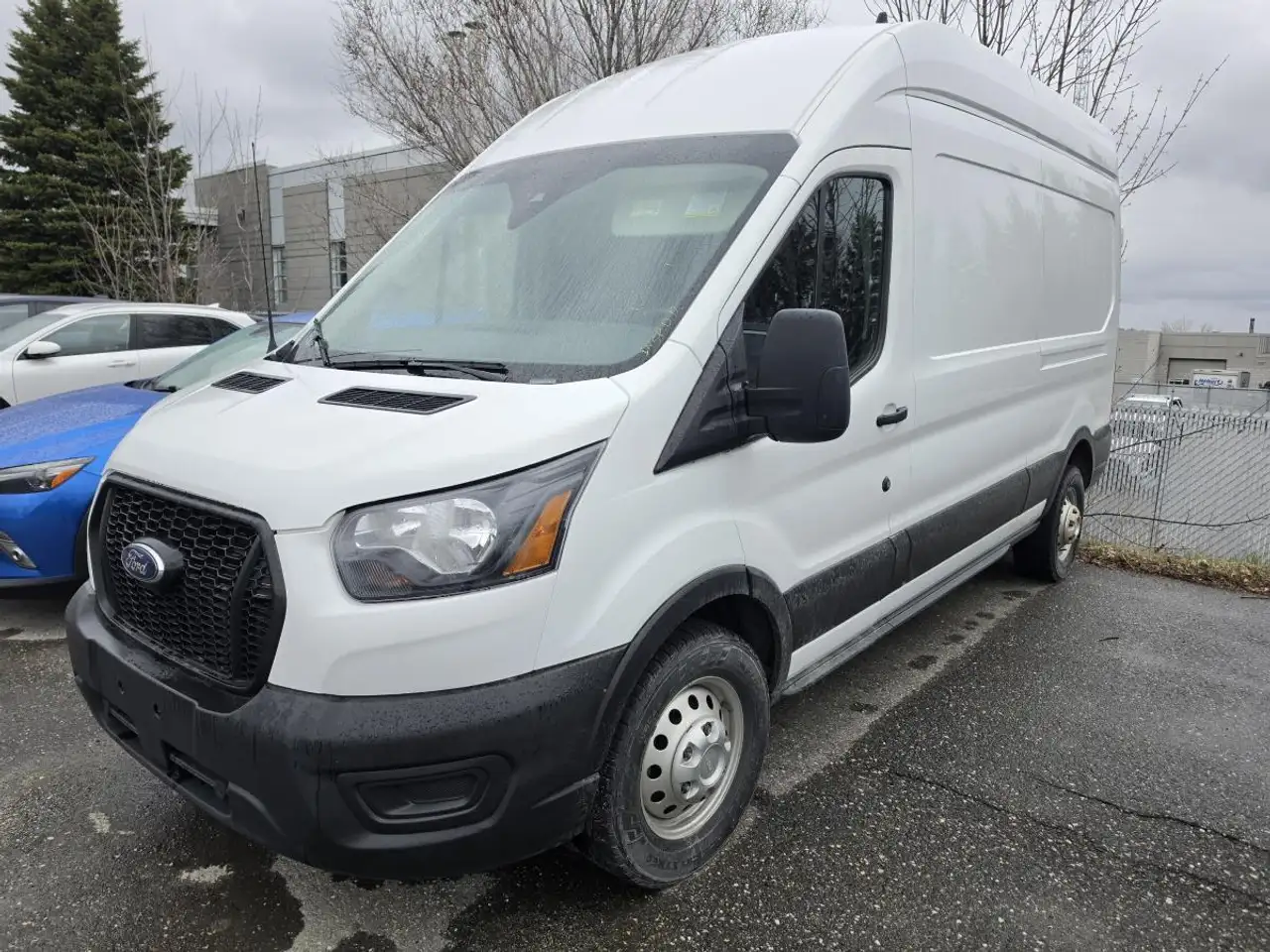 2023 Ford Transit Cargo Van