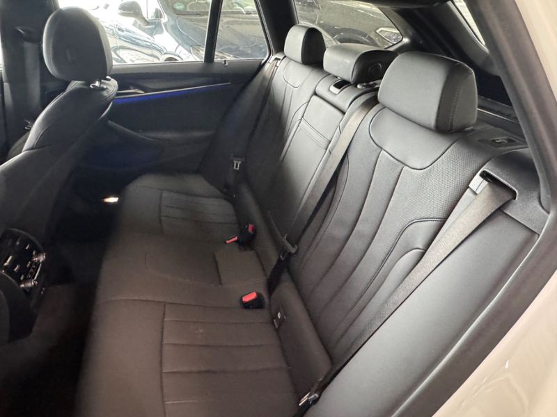 BMW 540 dA xDrive Touring Sportpaket Luftfederung AHK-klap — photo 6