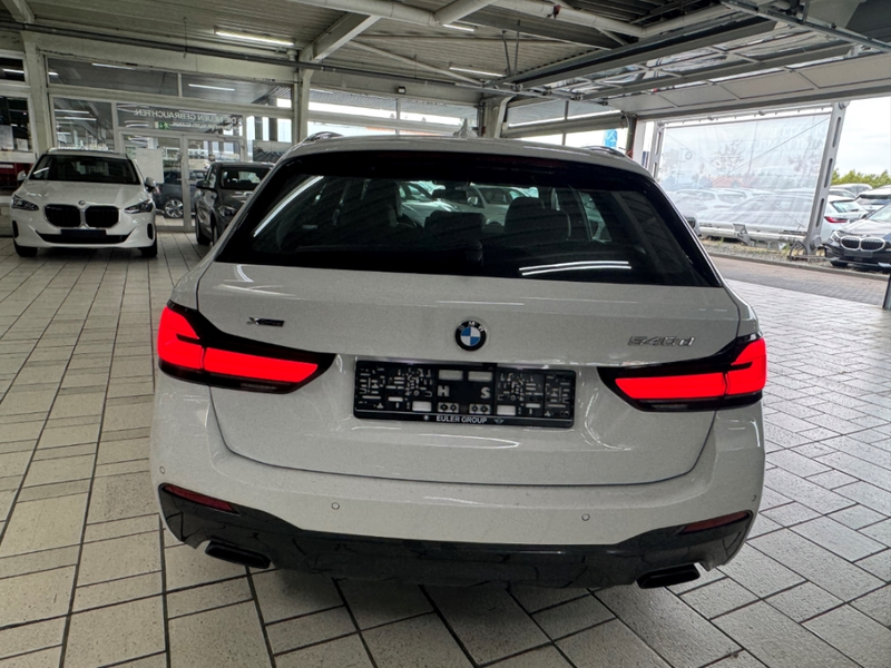 BMW 540 dA xDrive Touring Sportpaket Luftfederung AHK-klap — photo 5