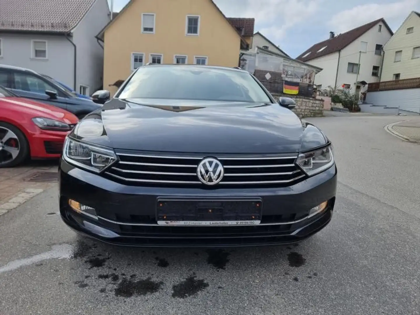 Volkswagen Passat Variant Passat Var. 2.0TDI BMT Comf. NAVI+AHK+KAMERA+ACC Schwarz - 2