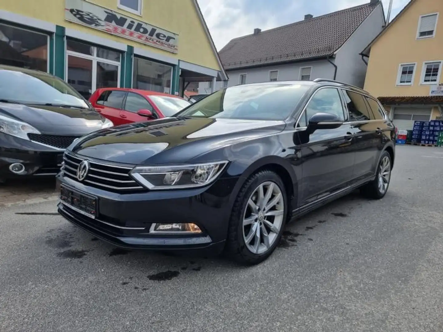 Volkswagen Passat Variant Passat Var. 2.0TDI BMT Comf. NAVI+AHK+KAMERA+ACC Schwarz - 1