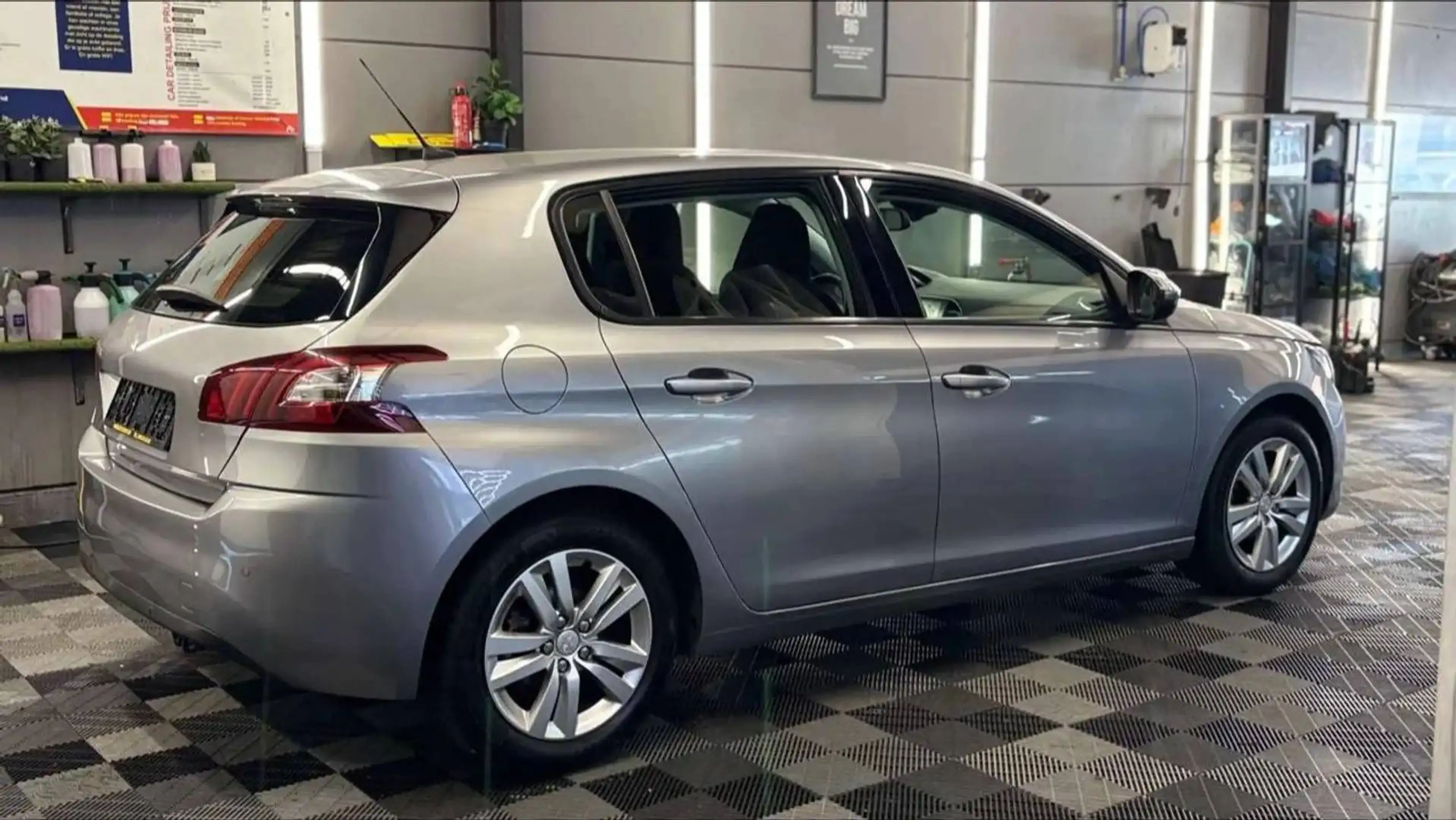 Peugeot 308 1.2 PureTech bj. 2014 143000 km — photo 11