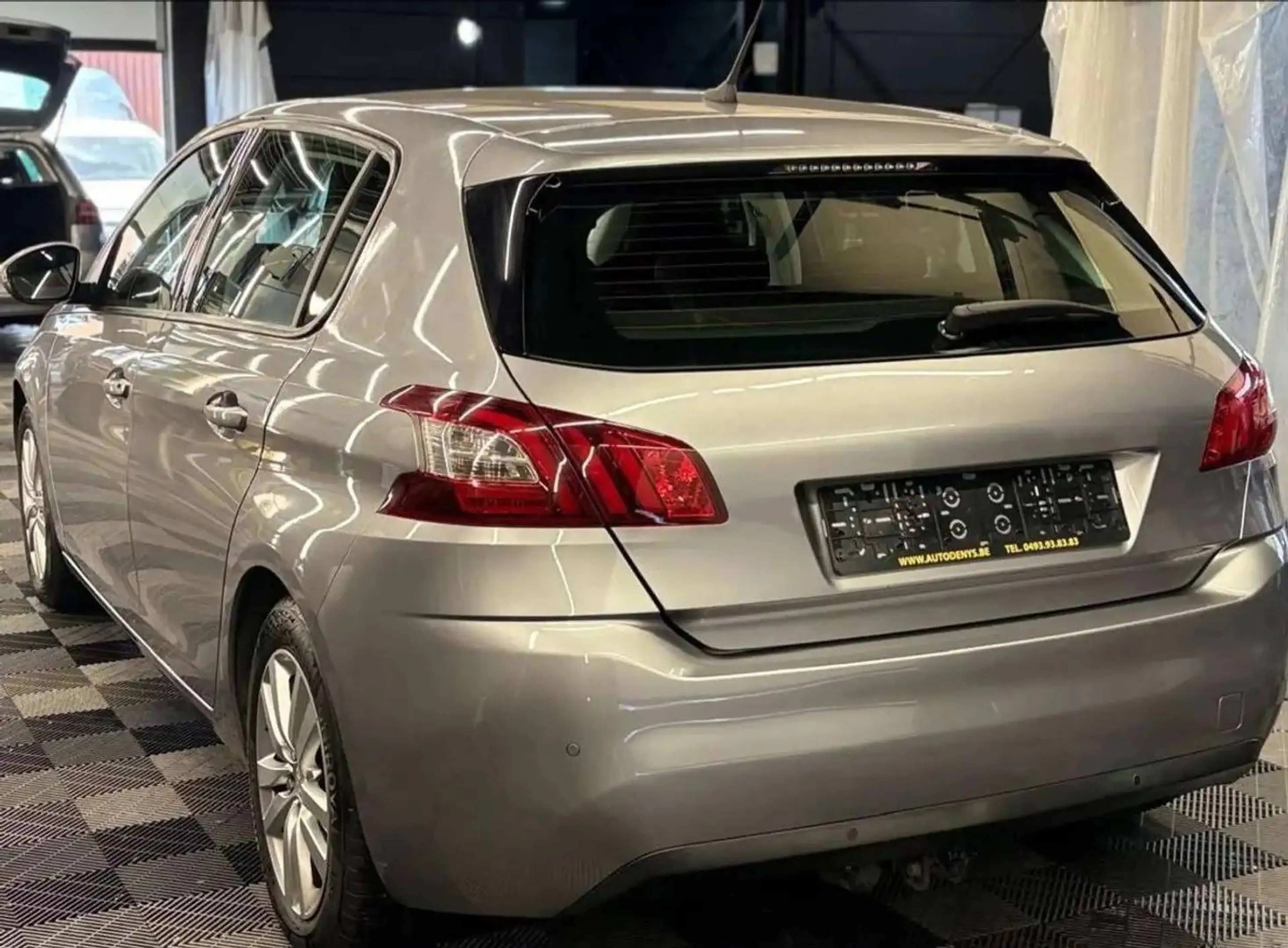 Peugeot 308 1.2 PureTech bj. 2014 143000 km — photo 10