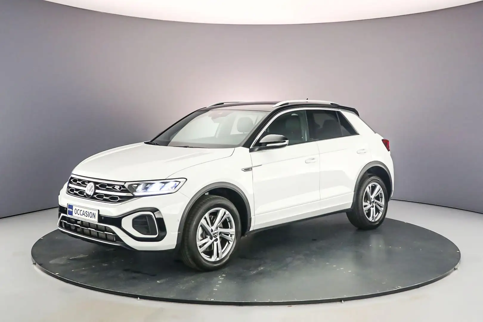 Volkswagen T-Roc R-Line 1.5 TSI 150pk DSG Automaat Adaptive cruise Weiß - 1