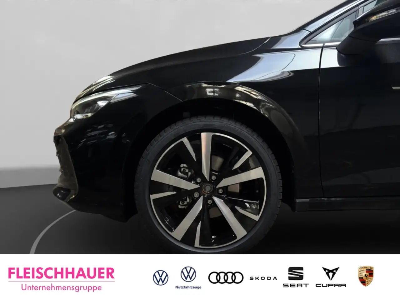 Volkswagen Golf Style 1.5 eTSI DSG KAMERA KEYLESS ACC APP-CONNECT 6