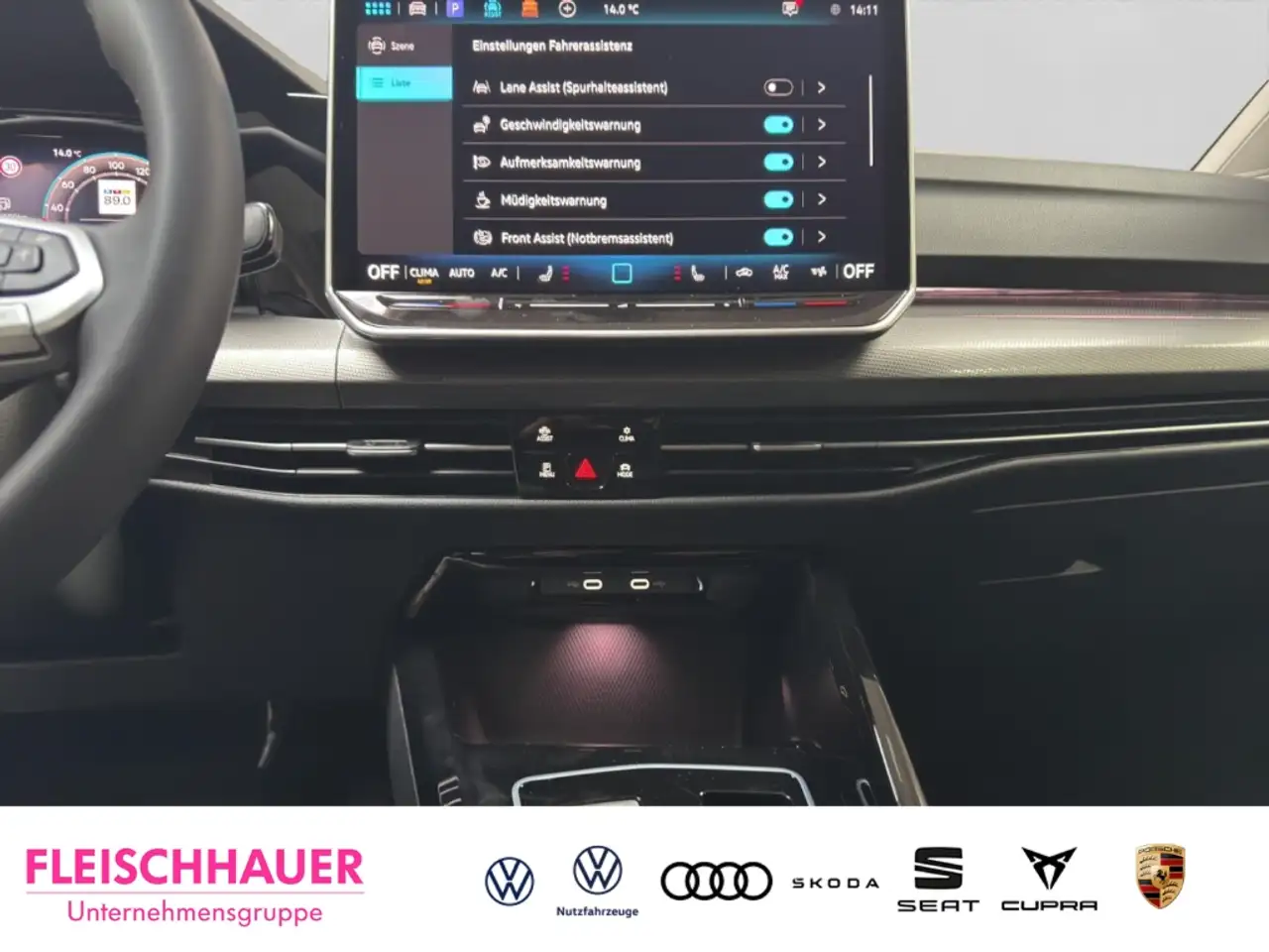 Volkswagen Golf Style 1.5 eTSI DSG KAMERA KEYLESS ACC APP-CONNECT 13