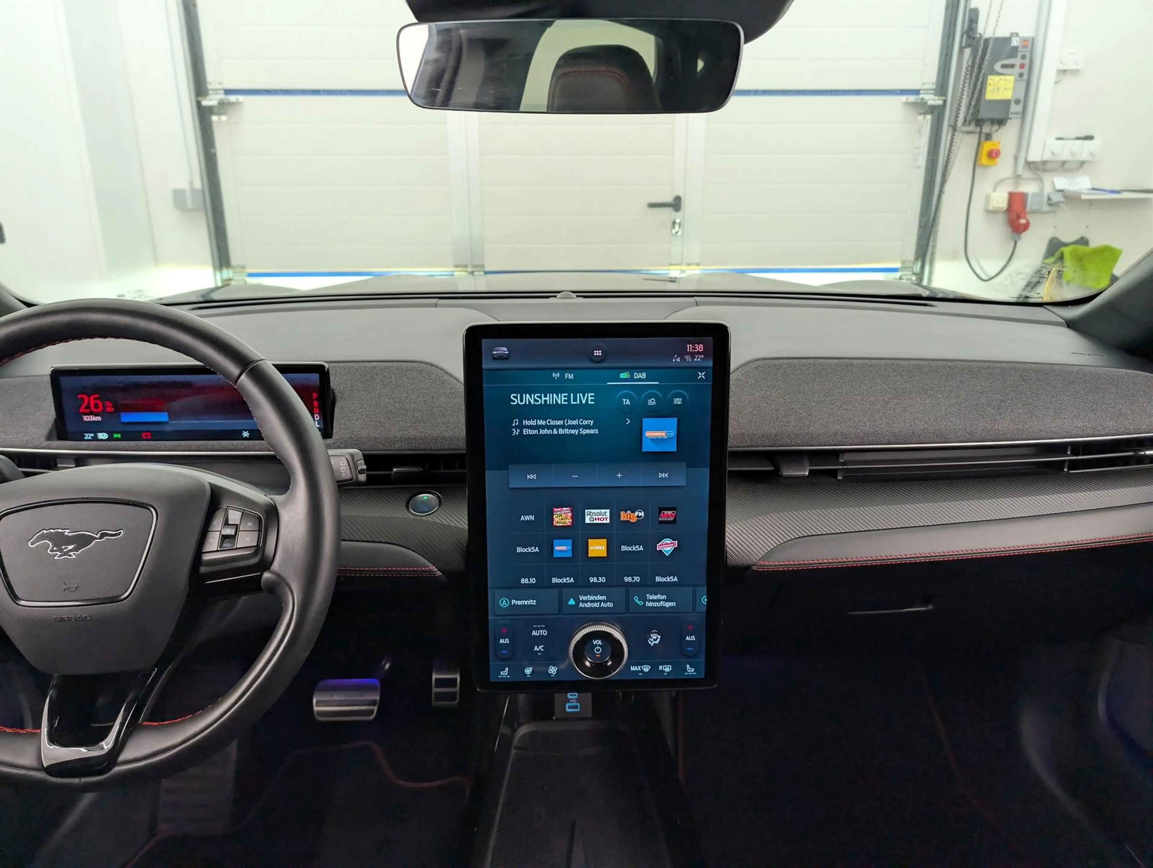 Ford Mustang Mach-E Premium AWD 99kWh ACC+Matrix-LED — photo 15