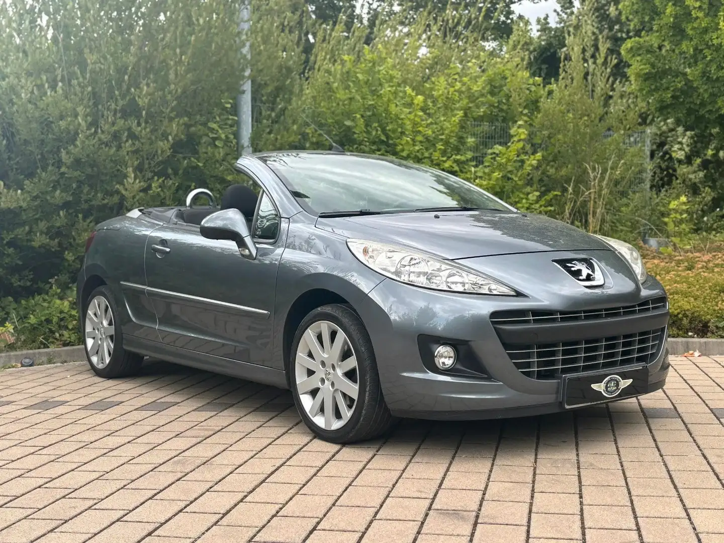 Peugeot 207 CC Cabrio/Tüv/Sportsitze/Klima Grau - 1