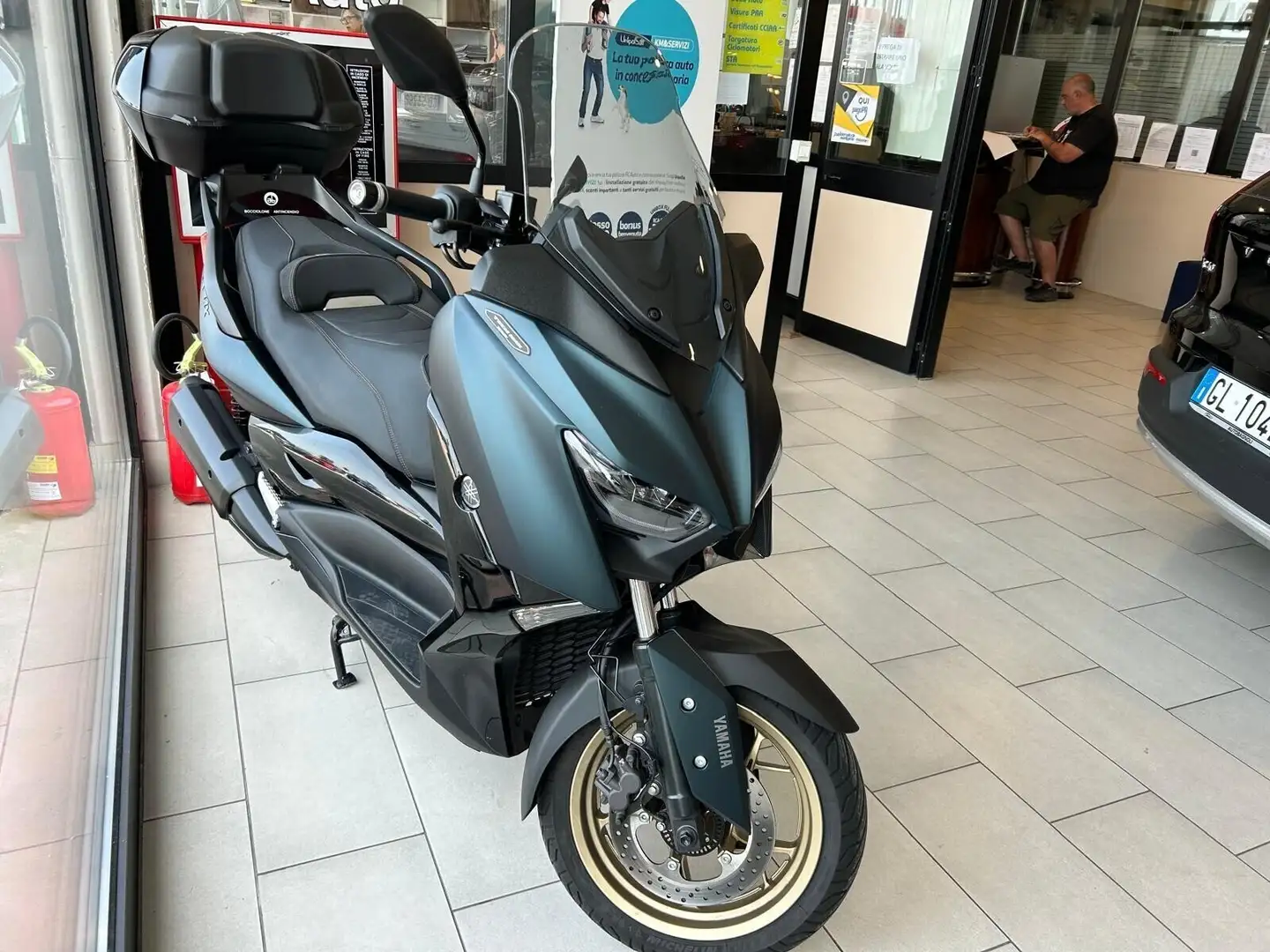 Yamaha X-Max 300 TECH MAX 1800 KM Grigio - 1