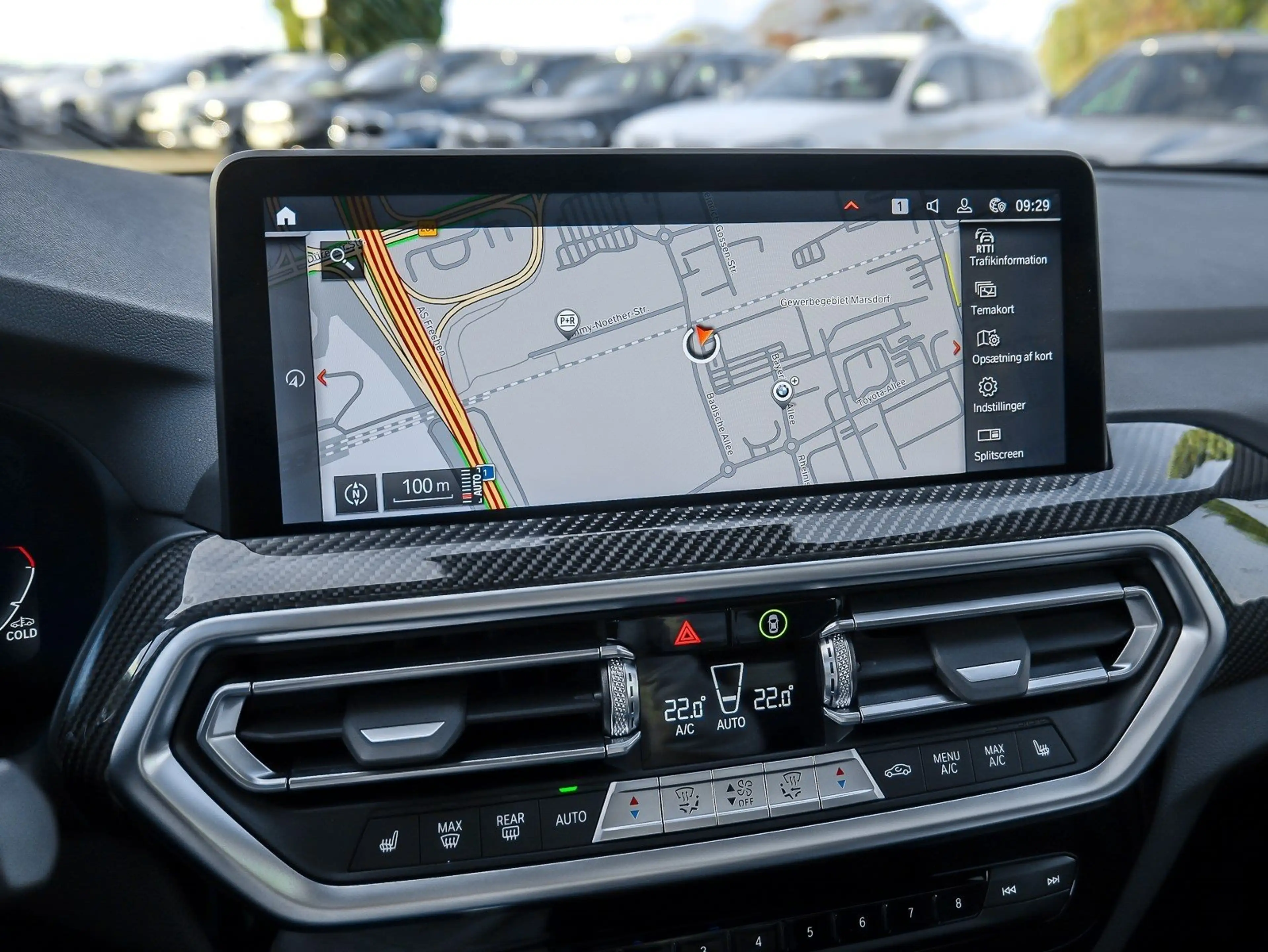 BMW X4 xDrive20i M Sport HUD PANO ACC RFK NAVI LED — photo 13
