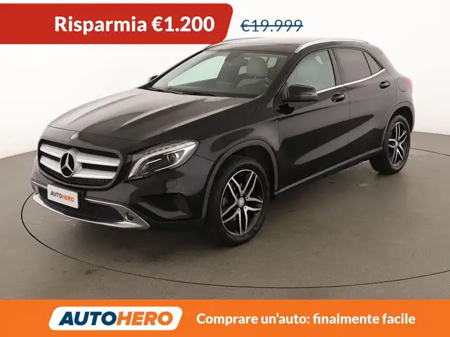 Mercedes-Benz GLA 200