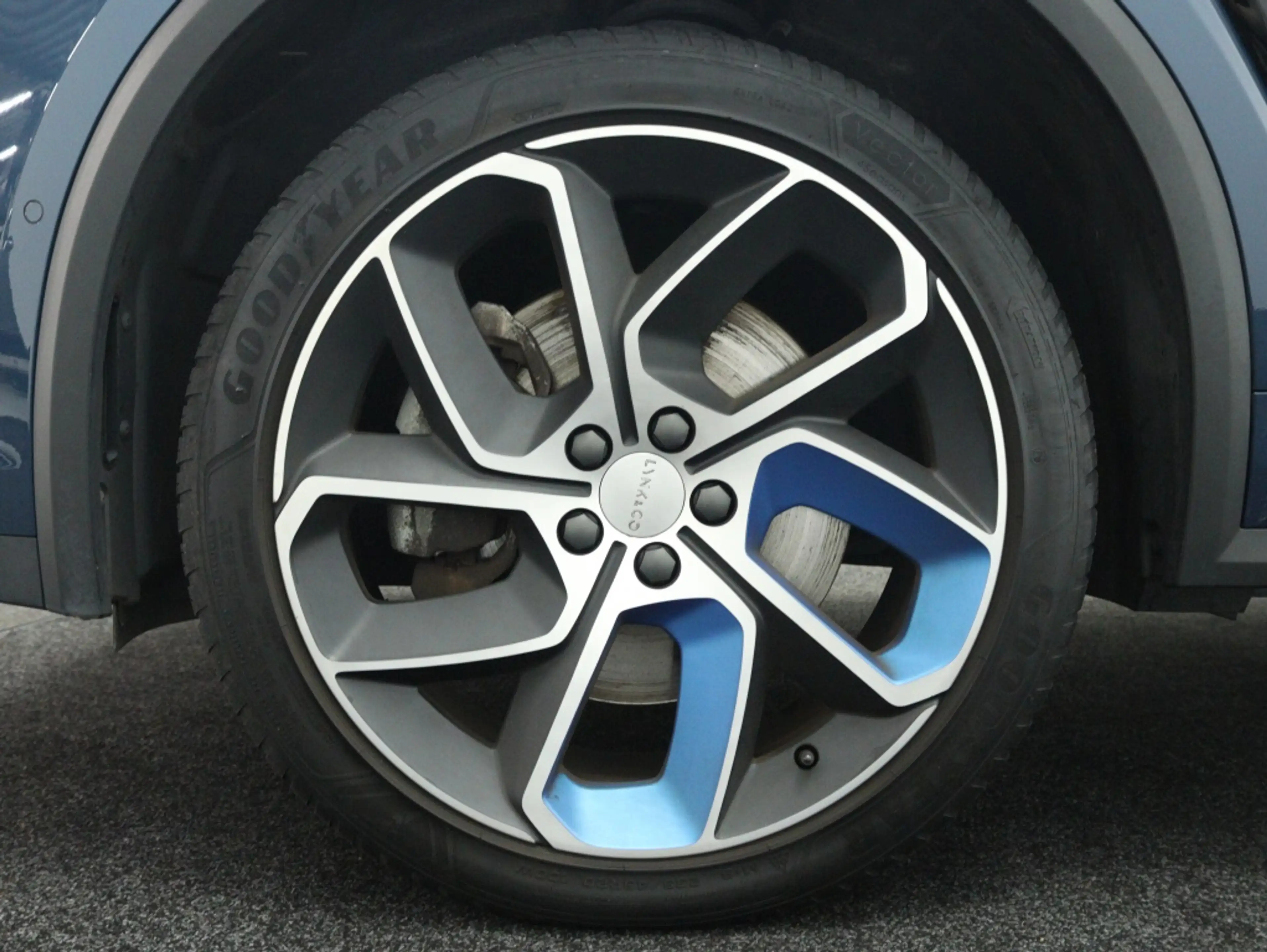 Lynk & Co 01 1.5 PHEV 261 PK | 360 graden camera | Panoramadak — photo 7