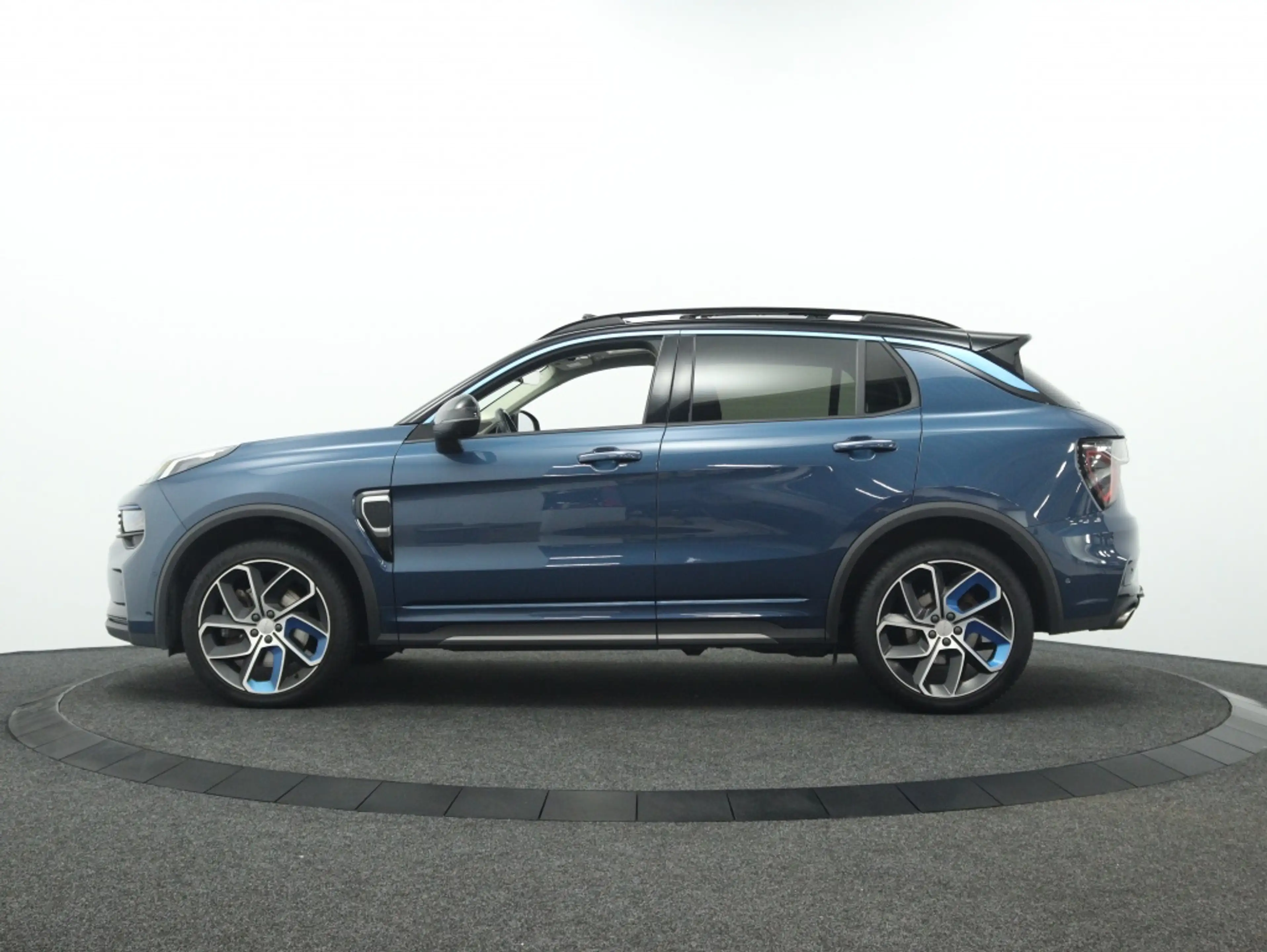 Lynk & Co 01 1.5 PHEV 261 PK | 360 graden camera | Panoramadak — photo 6