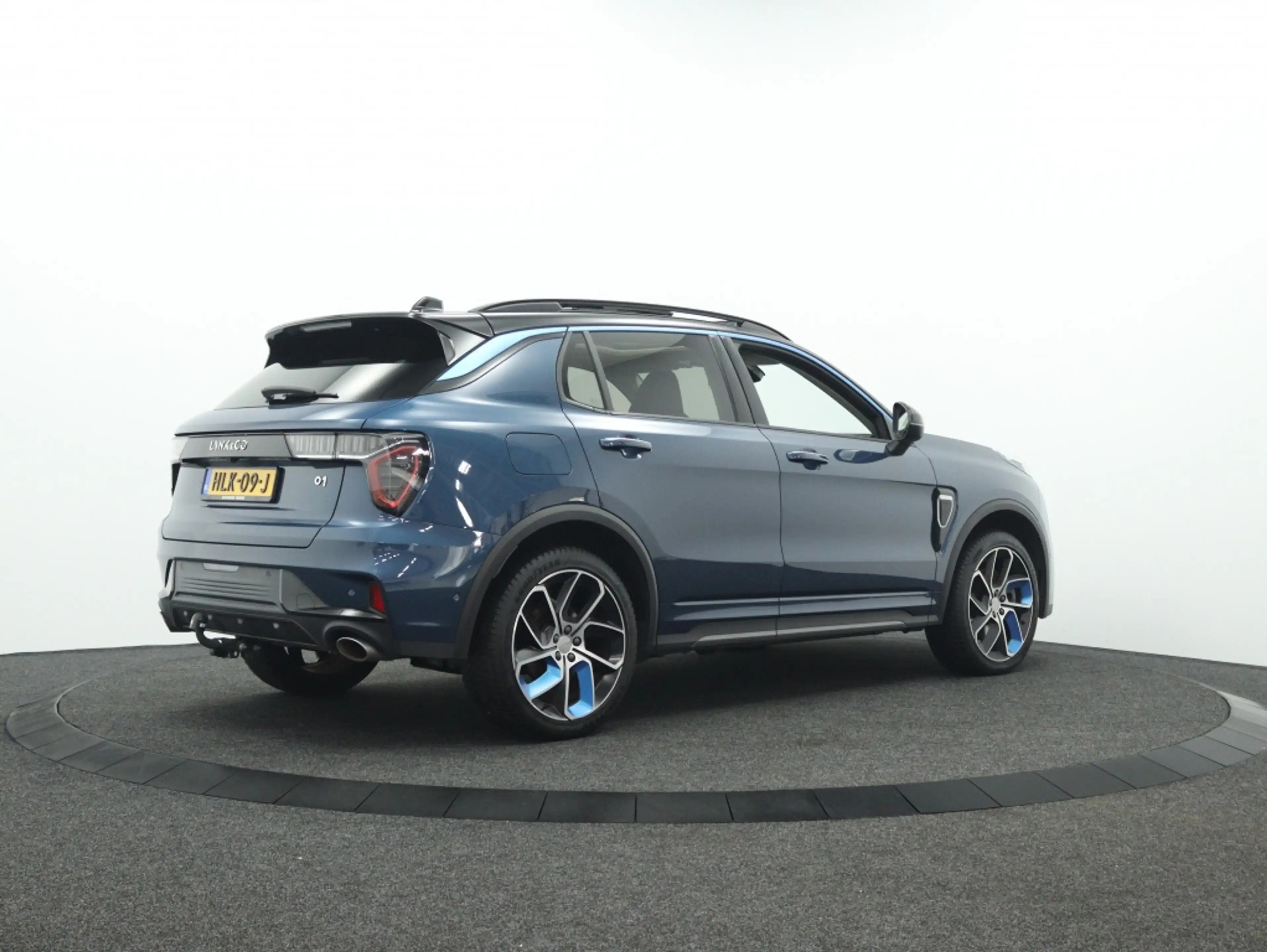 Lynk & Co 01 1.5 PHEV 261 PK | 360 graden camera | Panoramadak — photo 2
