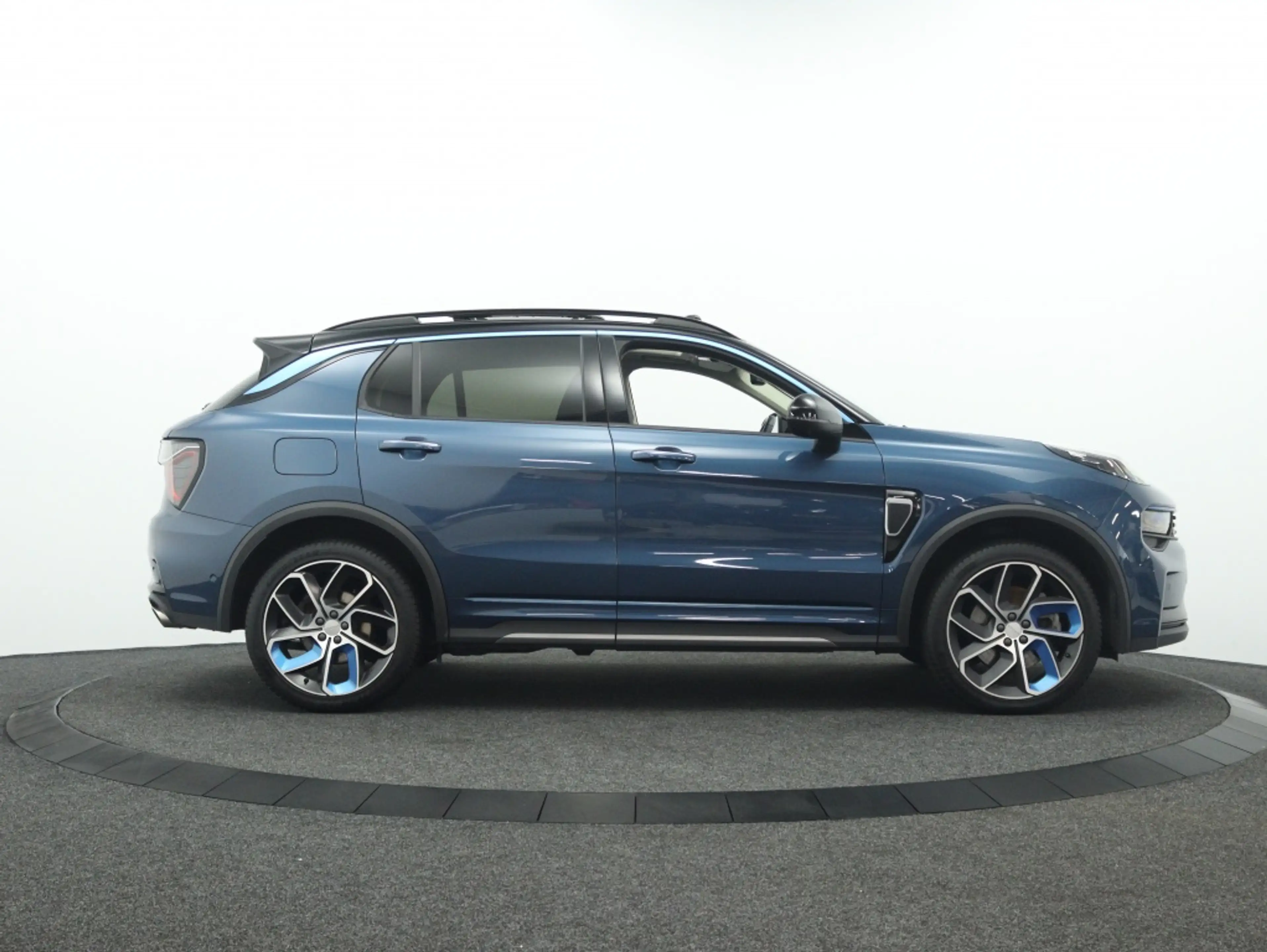 Lynk & Co 01 1.5 PHEV 261 PK | 360 graden camera | Panoramadak — photo 13