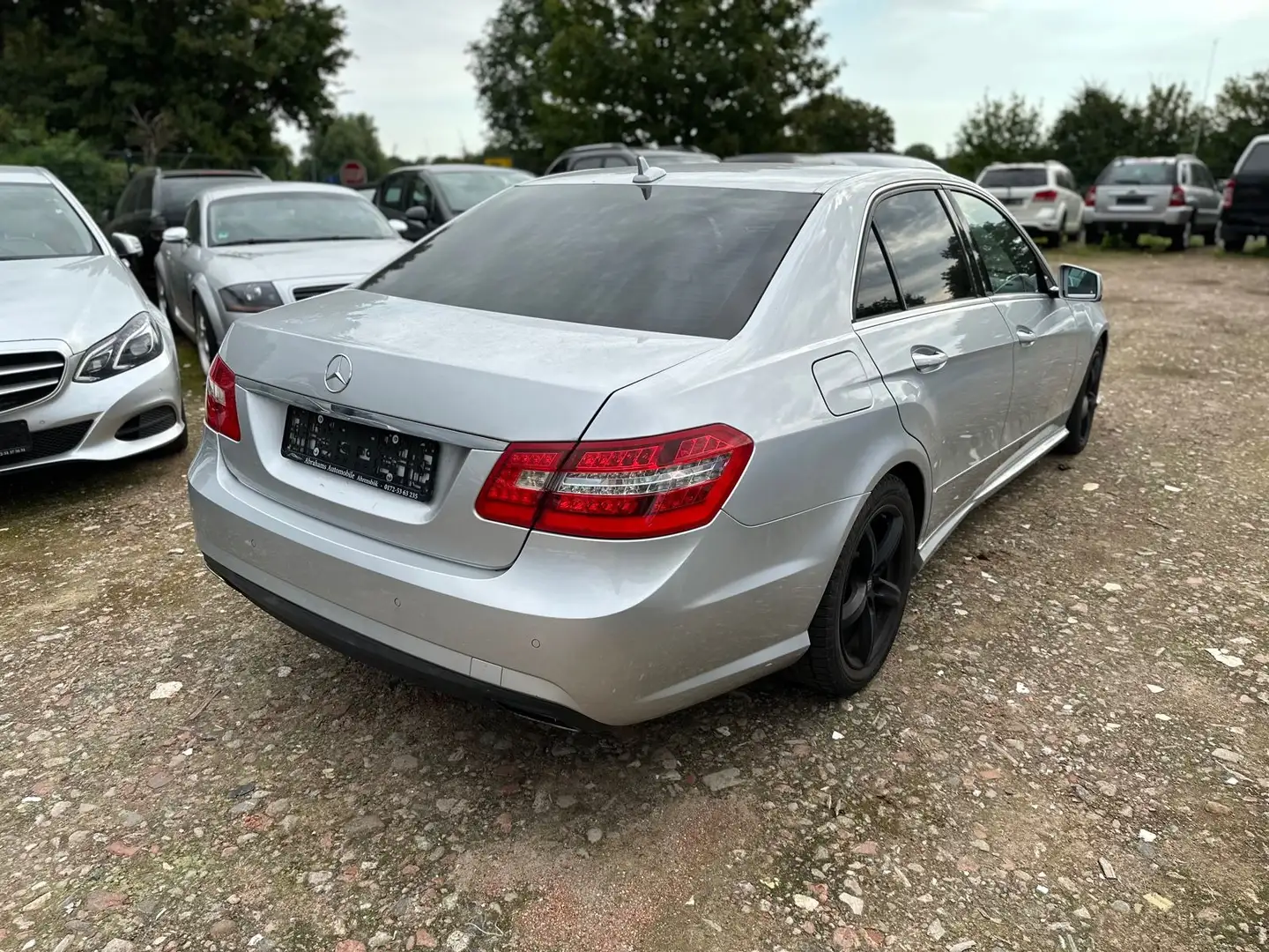 Mercedes-Benz E 350 E -Klasse Lim. E 350 CDI Motor NEU Silber - 2