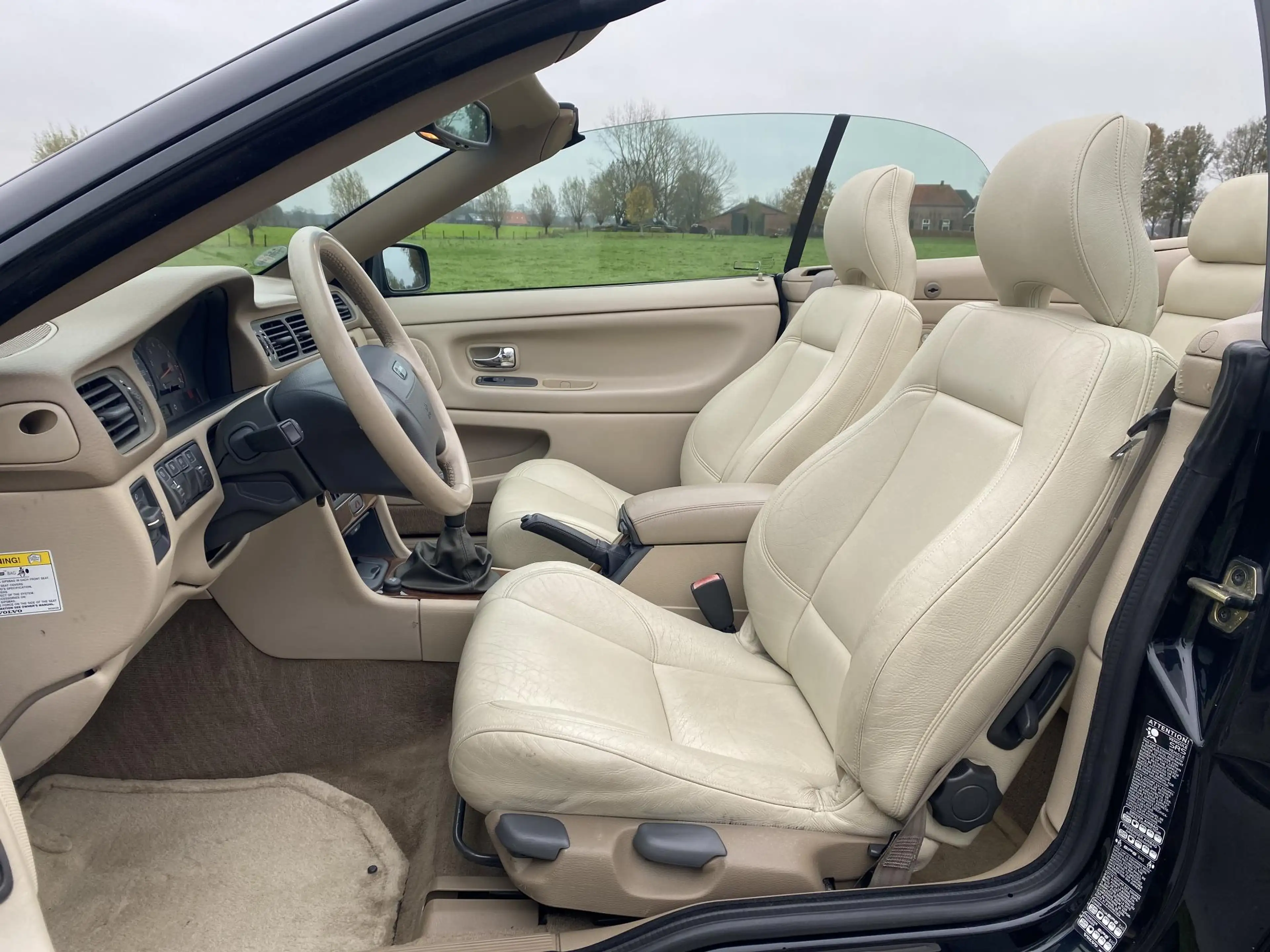 Volvo C70 Convertible 2.0 T Luxury Line — photo 14
