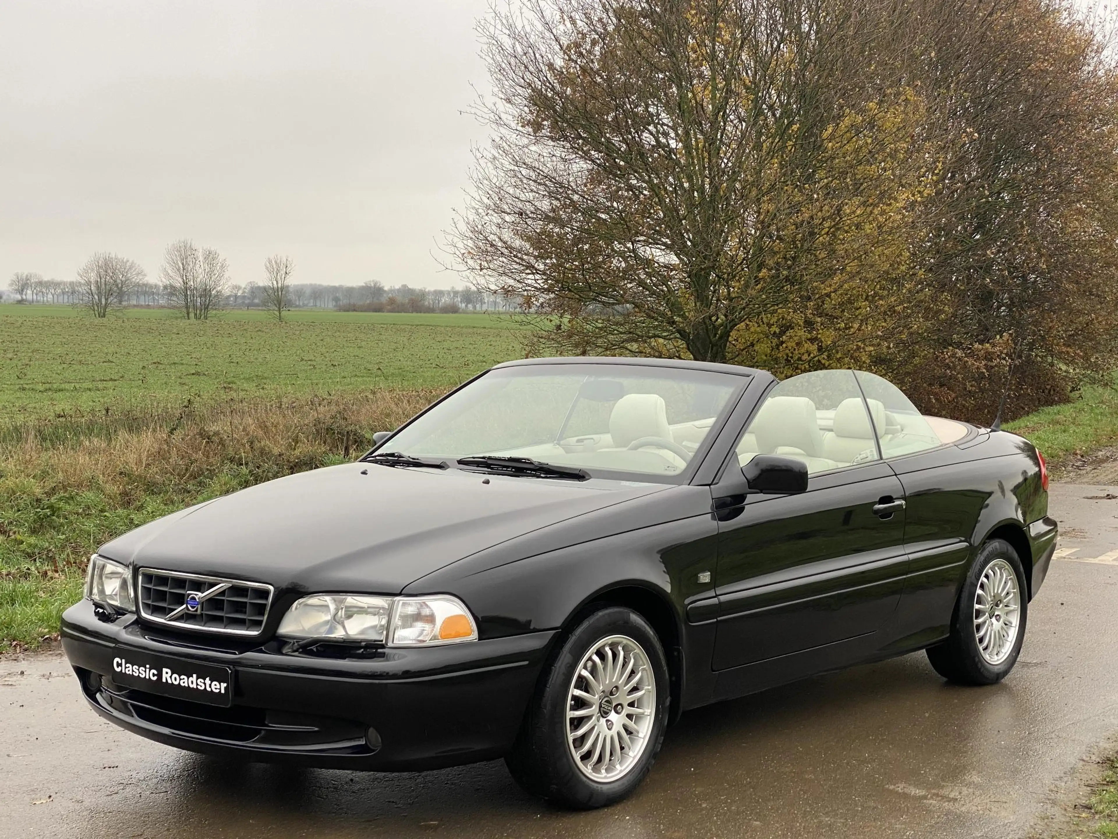 Volvo C70 Convertible 2.0 T Luxury Line — photo 11