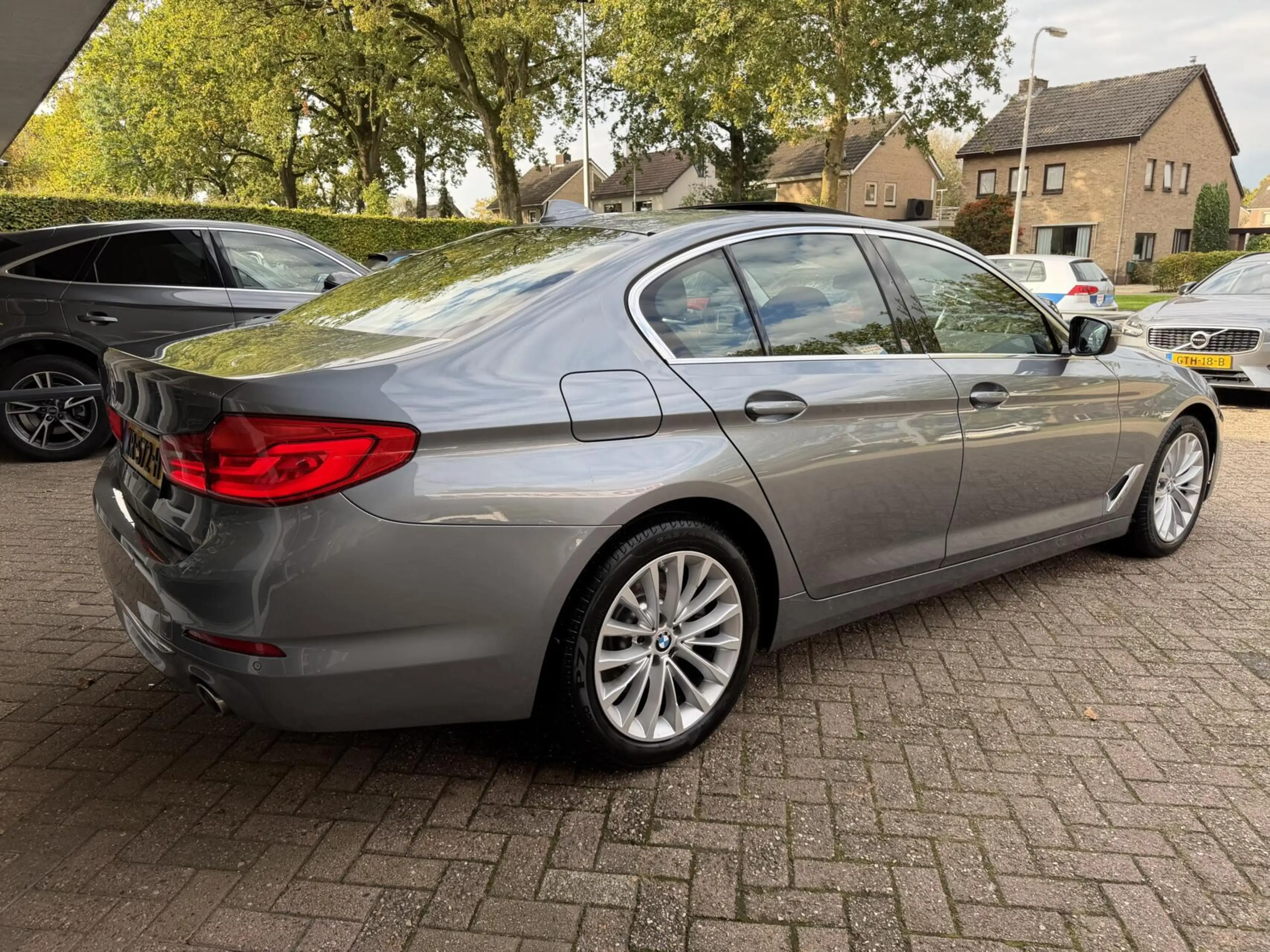 BMW 520 5-serie 520i Luxury Led, Pano, Digidash, Leer, H/K — photo 3