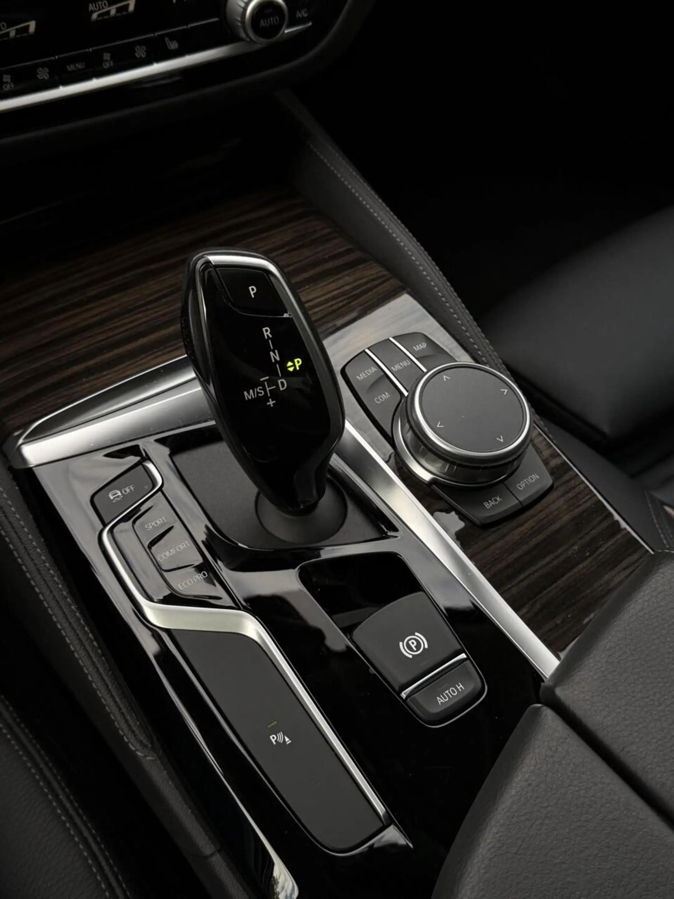 BMW 520 5-serie 520i Luxury Led, Pano, Digidash, Leer, H/K — photo 15