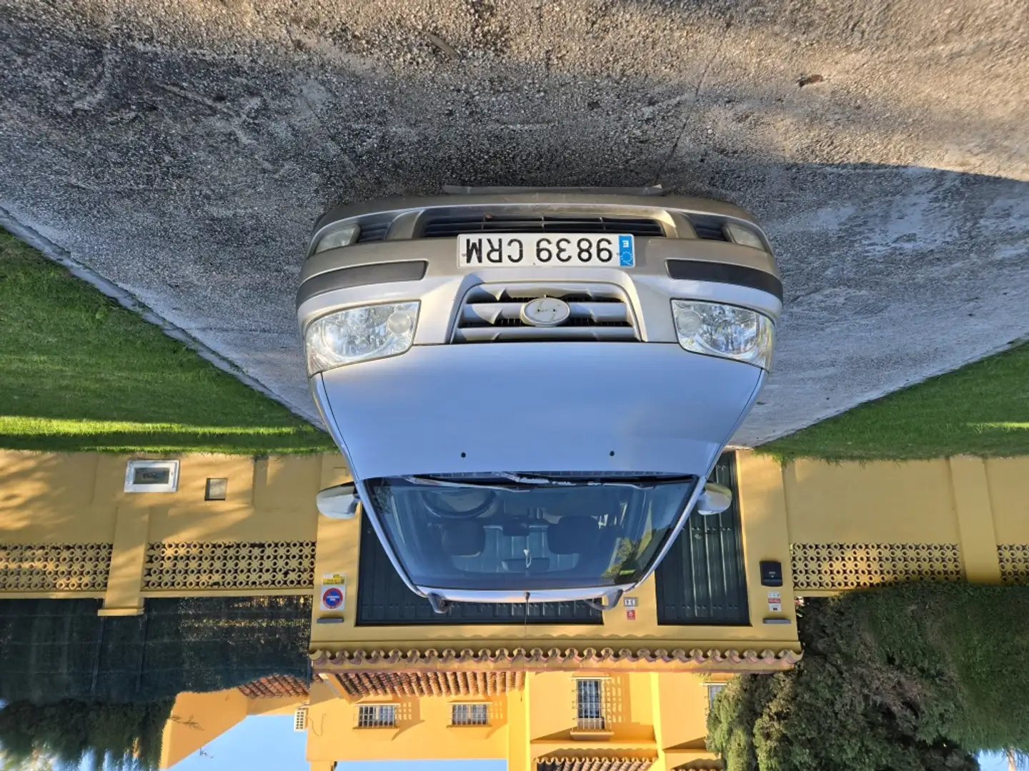 Hyundai Matrix 1.5 CRDI GLS Beige - 2