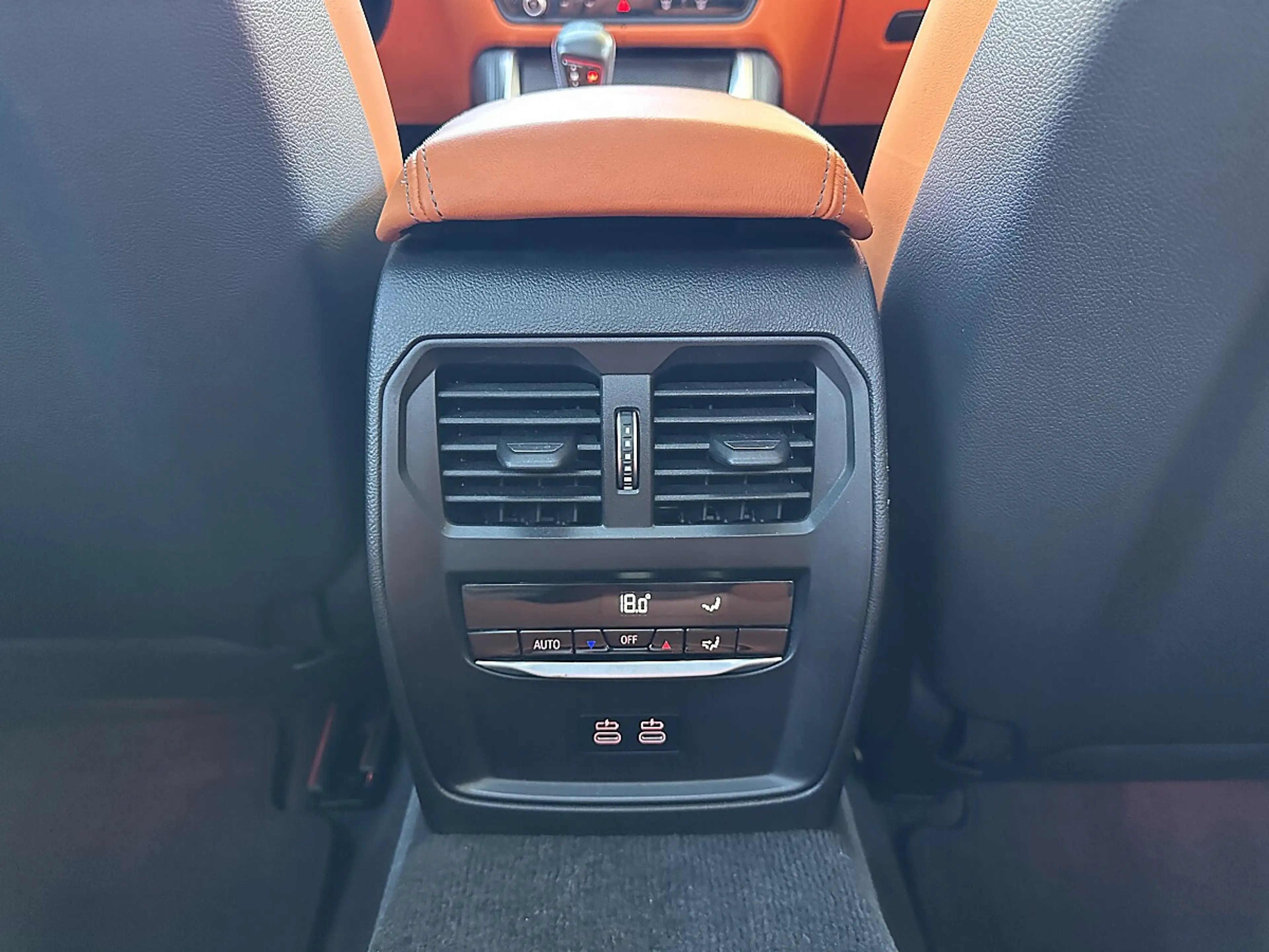 BMW M3 Competition M xDrive Aut. / Widescreen / Laser ... — photo 15