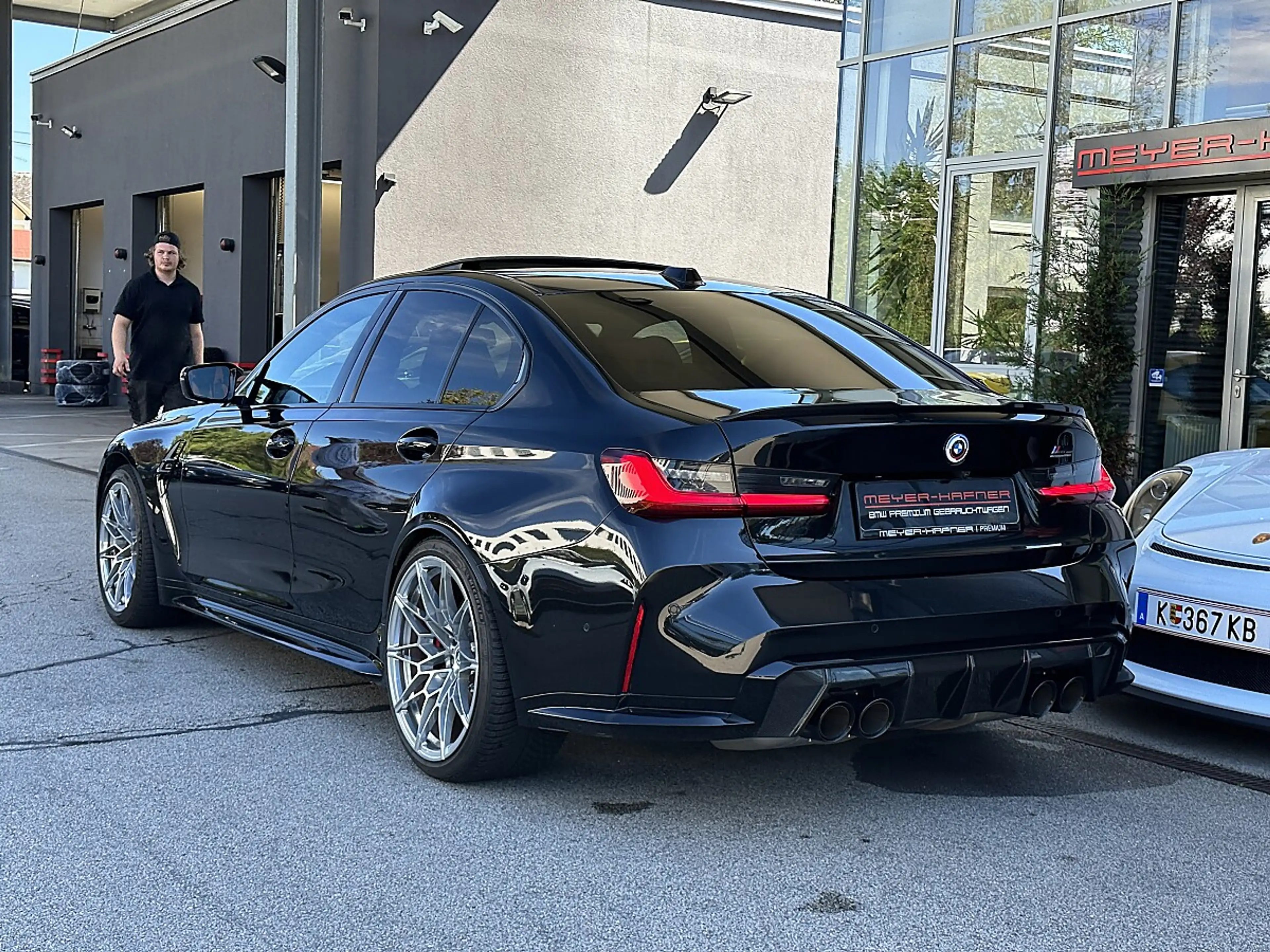 BMW M3 Competition M xDrive Aut. / Widescreen / Laser ... — photo 6