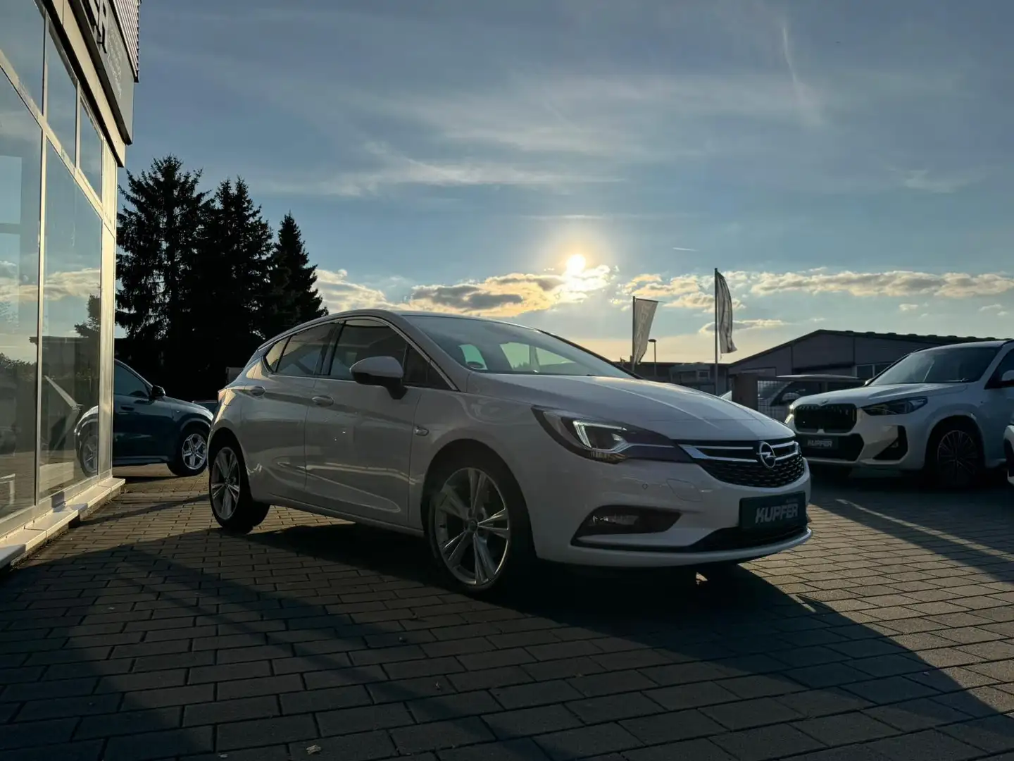Opel Astra Innovation Leder-2xKamera°el.Sitz+Massage Wit - 2