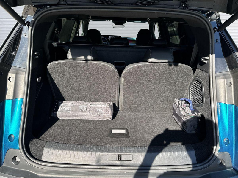 Peugeot 5008 GT HYBRID 145 e-DSC6 7-Si+Navi+Lenk/SHZ+R-Kam+ACC+ — photo 5