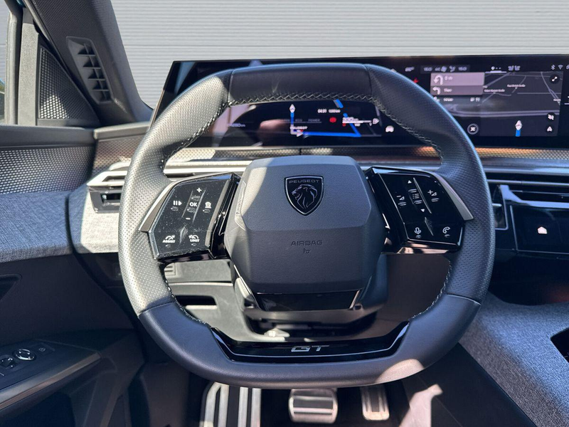 Peugeot 5008 GT HYBRID 145 e-DSC6 7-Si+Navi+Lenk/SHZ+R-Kam+ACC+ — photo 15
