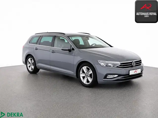 Volkswagen Passat view 7