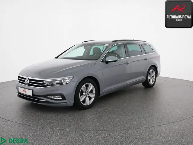 2023 Volkswagen Passat in Grey for sale