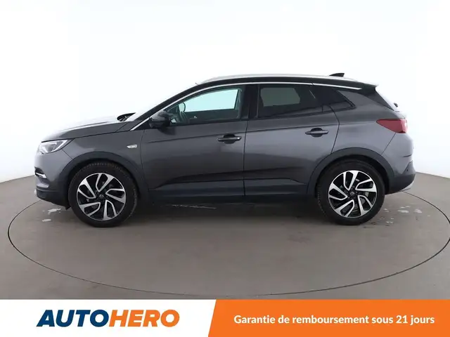Opel Grandland X view 3