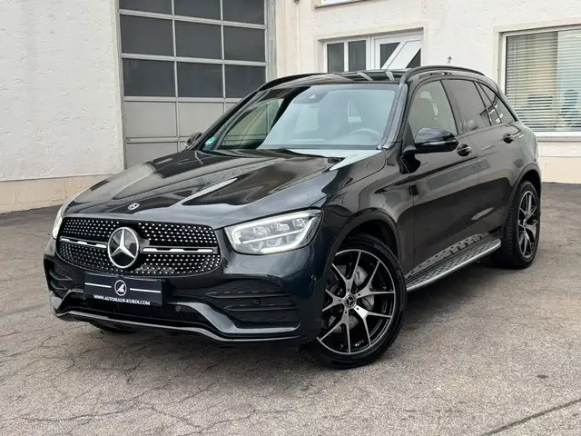 Mercedes-Benz GLC 220 GLC220d 4M AMG BELÜFTUNG BURMESTER CARPLAY LED