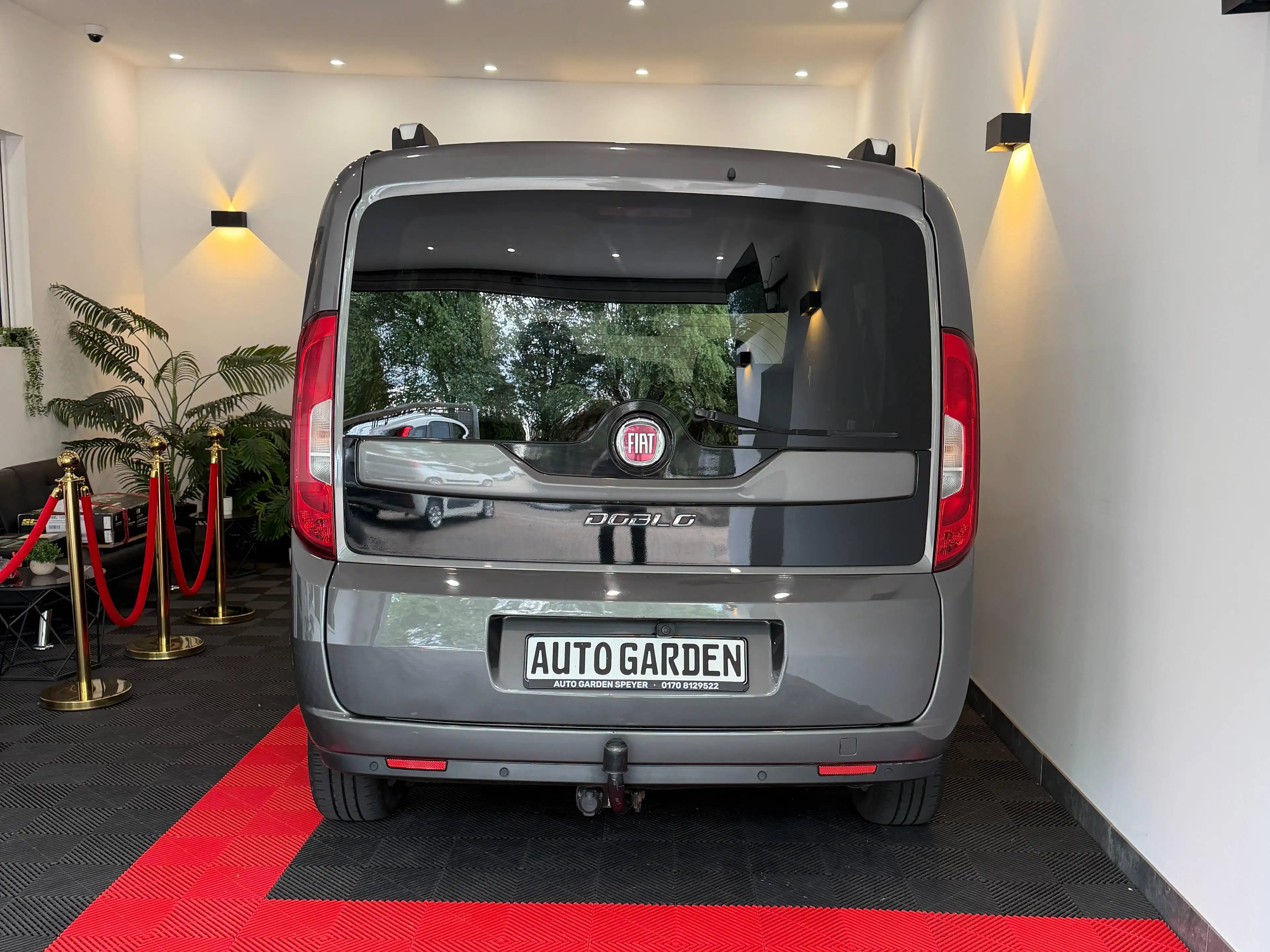 Fiat Doblo Lounge (Kurzversion) — photo 5