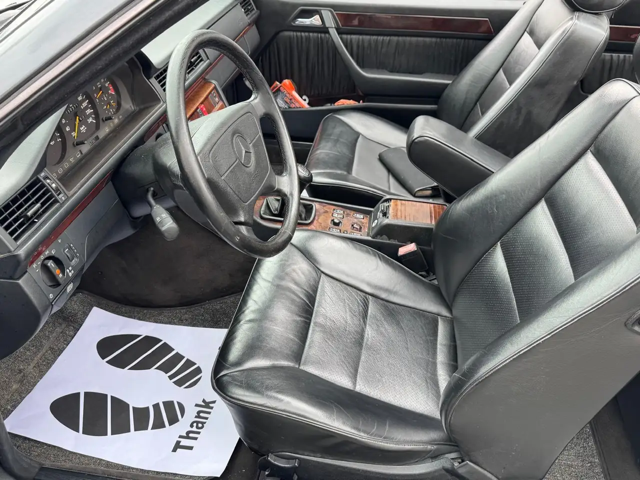 Mercedes-Benz E 200 Cabriolet/Ancetre-Oldtimer-150.000Kilometres!, foto 9