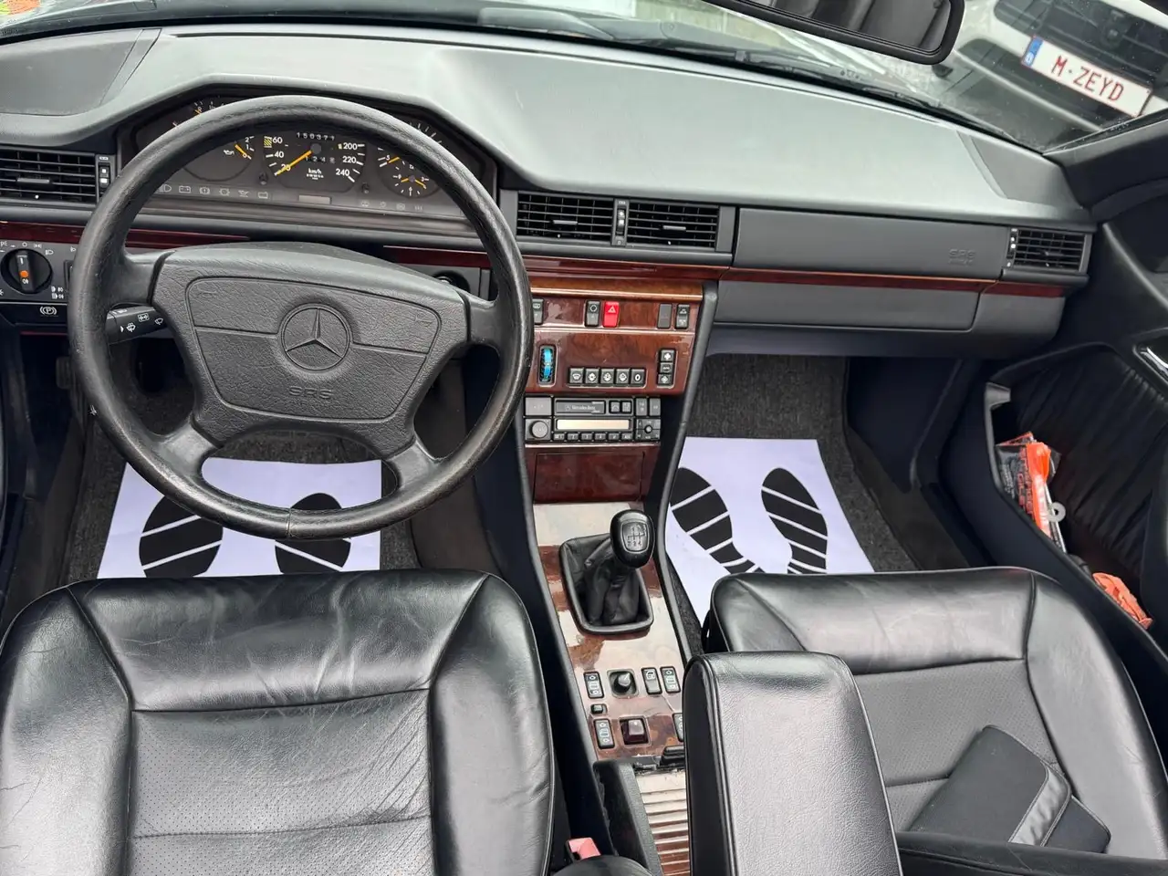 Mercedes-Benz E 200 Cabriolet/Ancetre-Oldtimer-150.000Kilometres!, foto 10