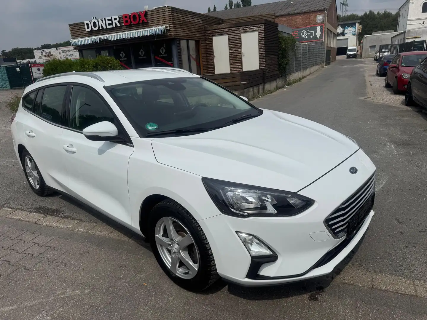 Ford Focus Cool /1 Jahr Garantie/TÜV Neu /1.Hand/NAVI 88 k... Blanc - 1