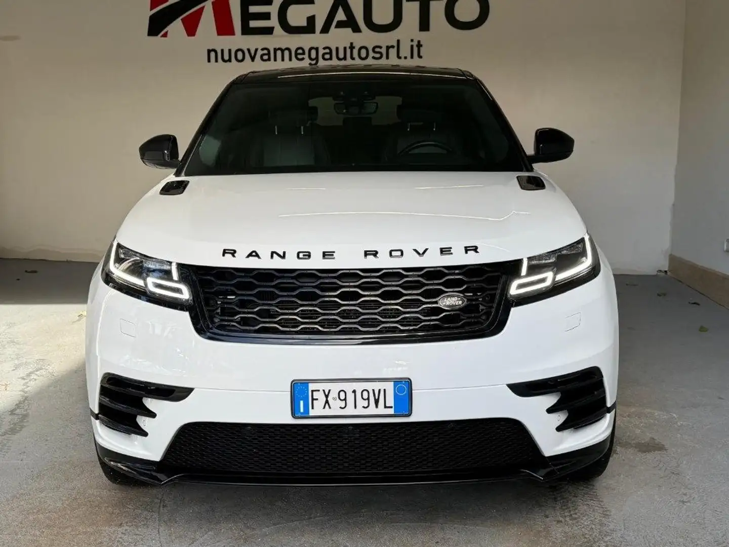 Land Rover Range Rover Velar 2.0D I4 180 CV R-Dynamic Bianco - 2