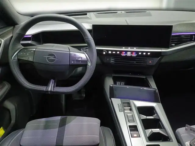 Opel Grandland view 9