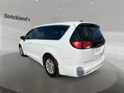 Chrysler Grand Caravan снимка Chrysler Grand Caravan
