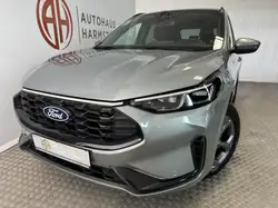 Ford Kuga ST Line 1.5 AT AHK Navi Pano Kamera