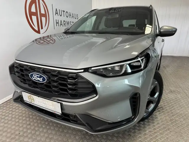 Ford Kuga ST Line 1.5 AT AHK Navi Pano Kamera