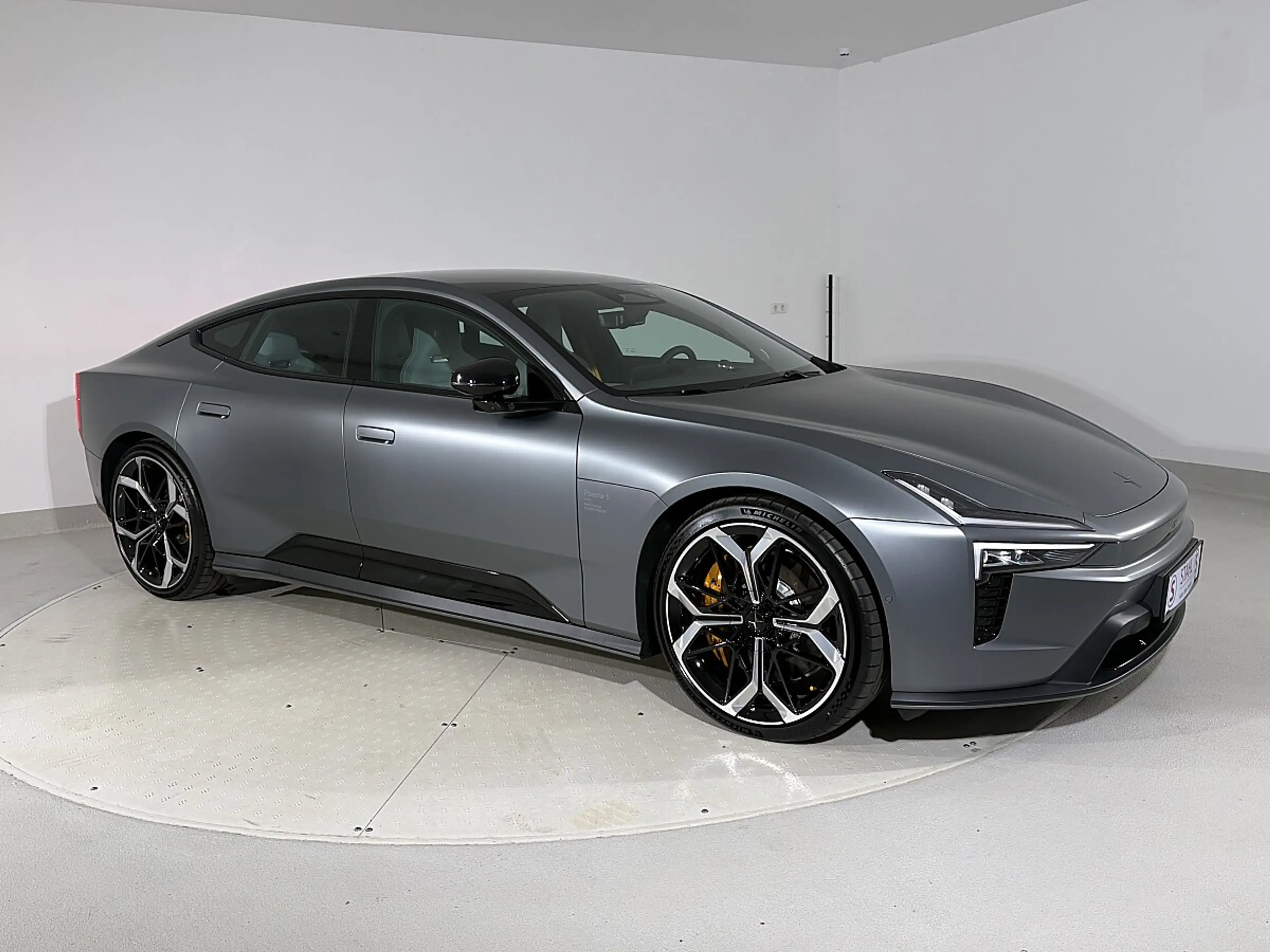 Polestar Others Polestar 5 Performance 112kWh Launch Edition — photo 4